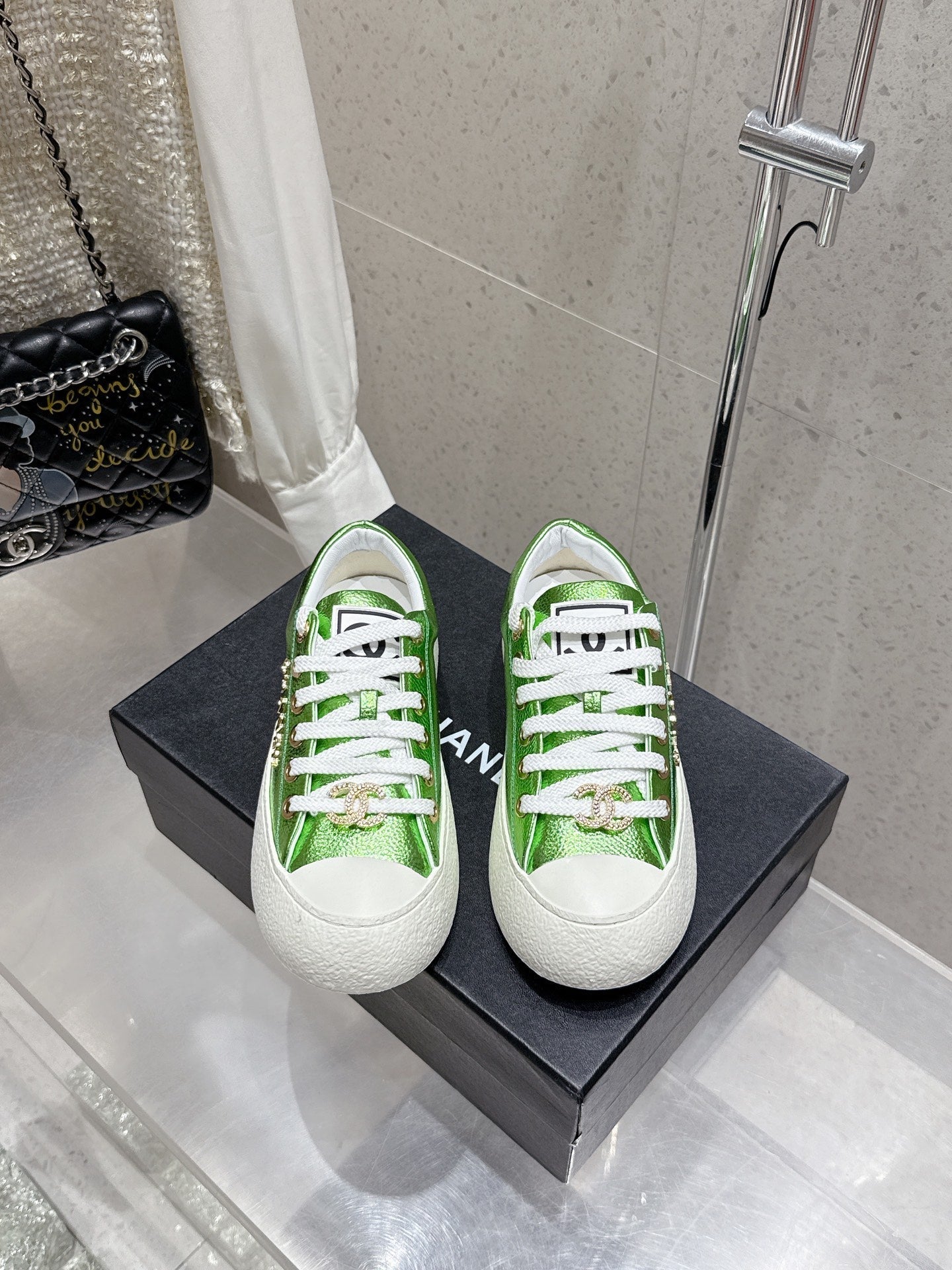 CC Sneaker Green cowhide 204657