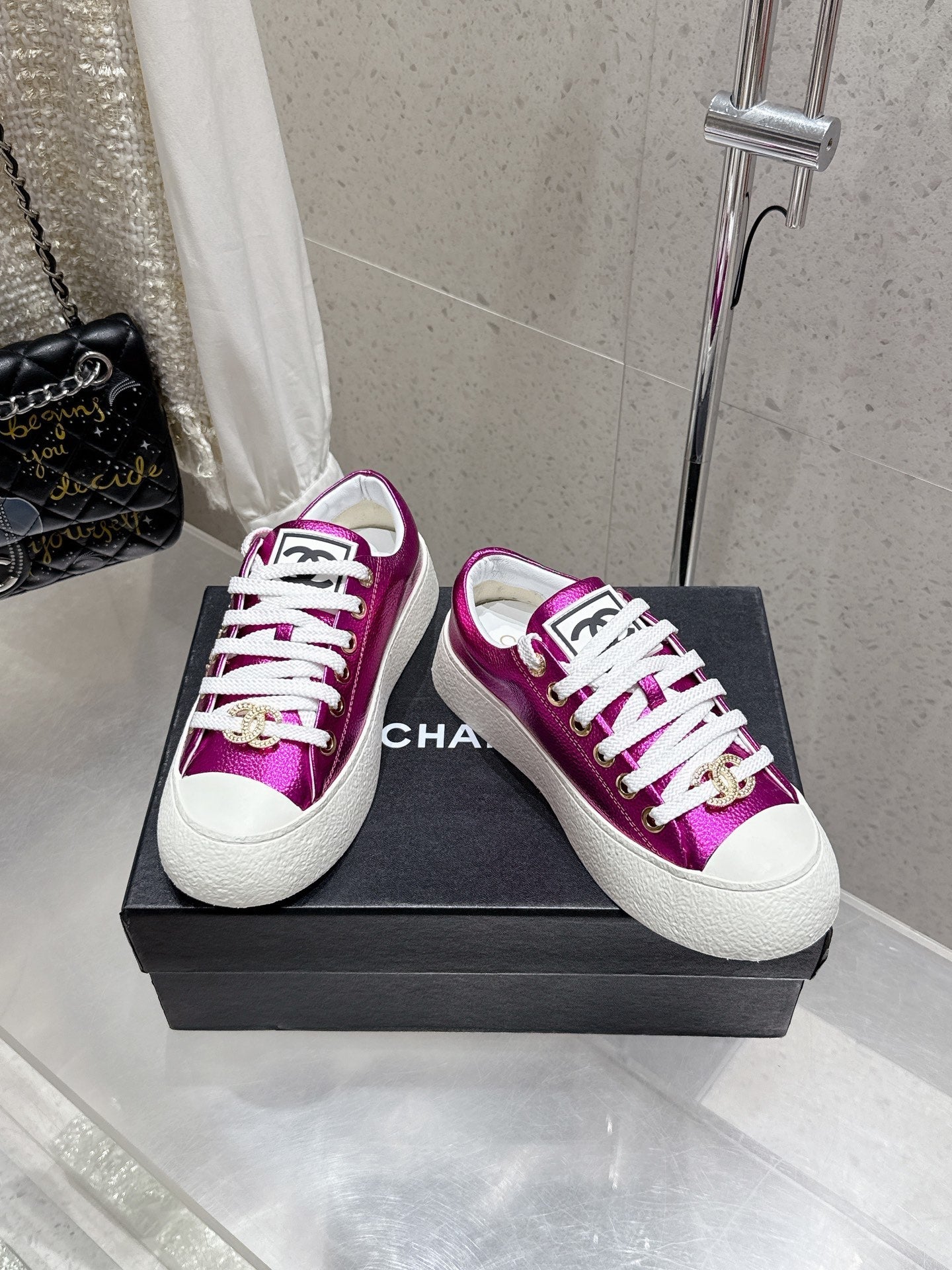 CC Sneaker Purple cowhide 204665