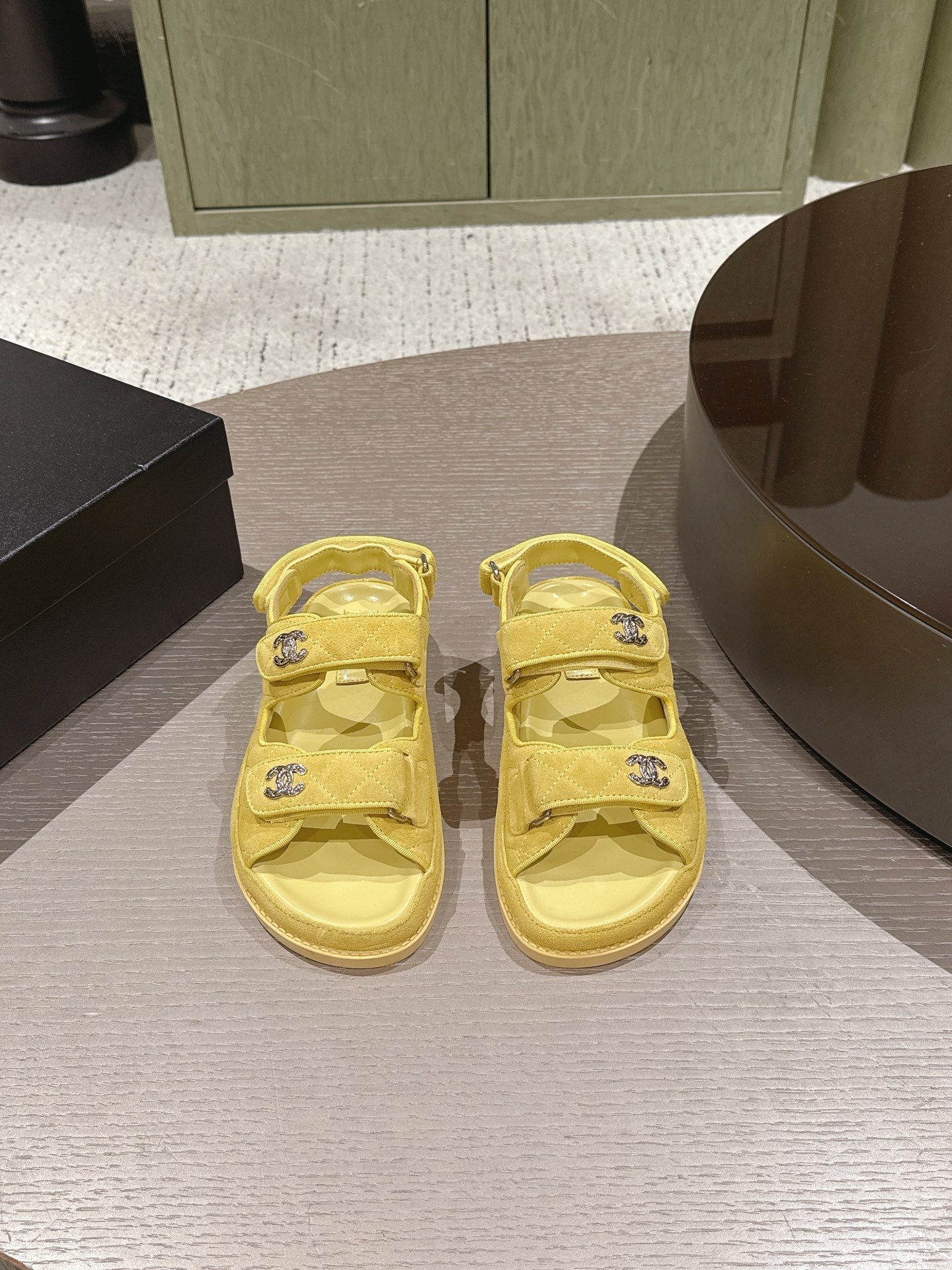 CC 26s Dad Sandal Light Yellow Suede 762930