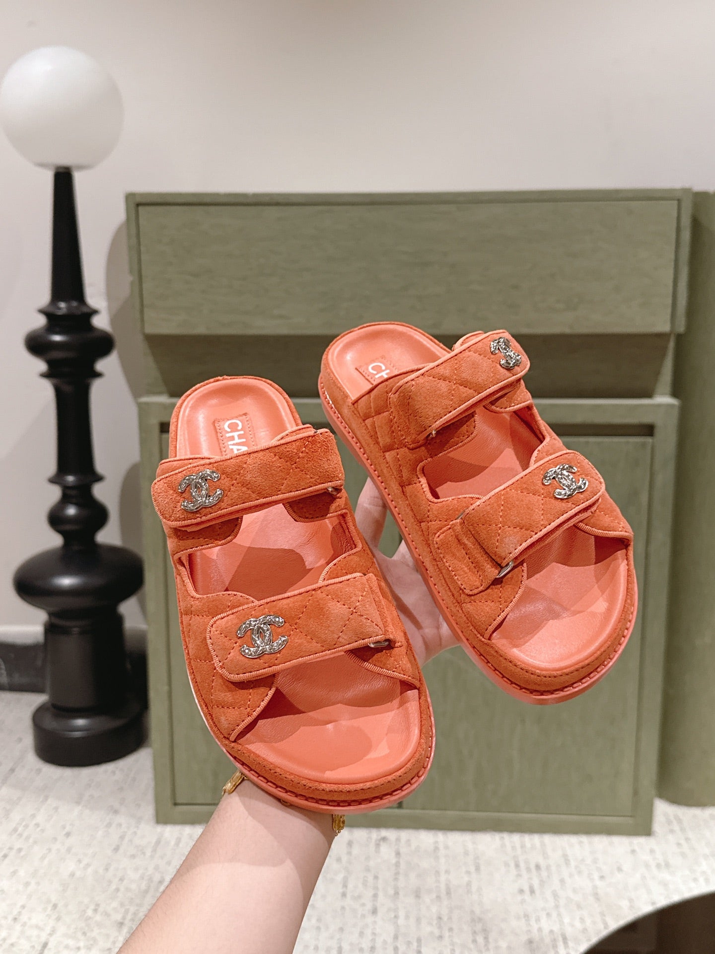 CC 26s Dad Sandal Mule Orange Suede 762935