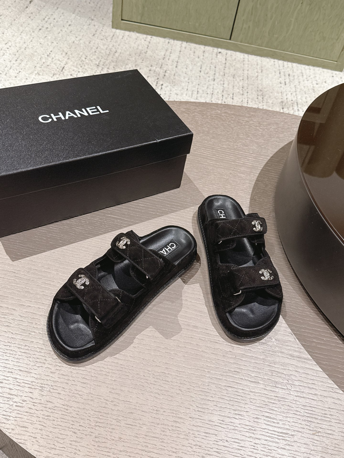CC 26s Dad Sandal Mule Black Suede 762936