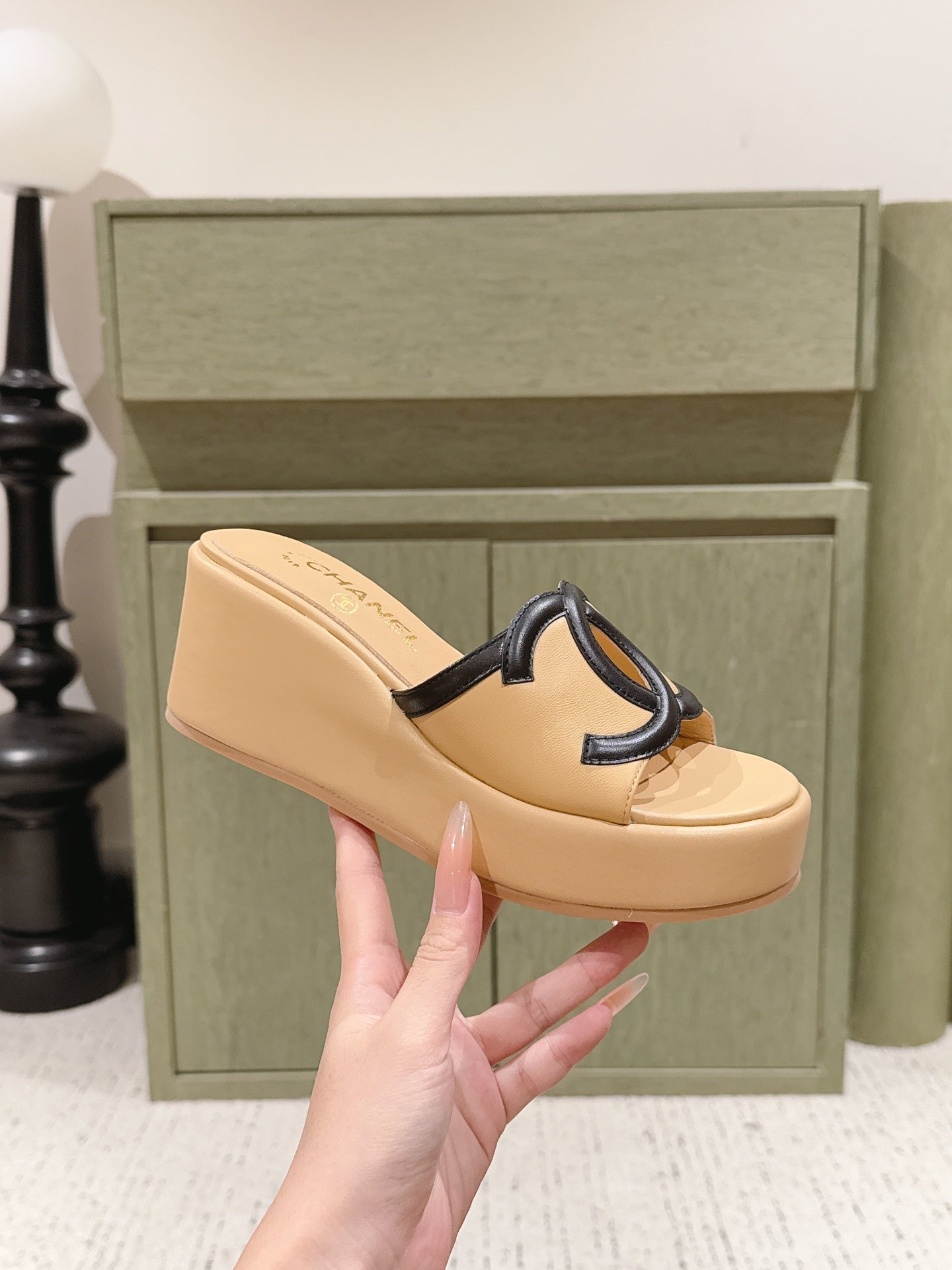 CC 26s Platform Mules Black Beige Lambskin 916990