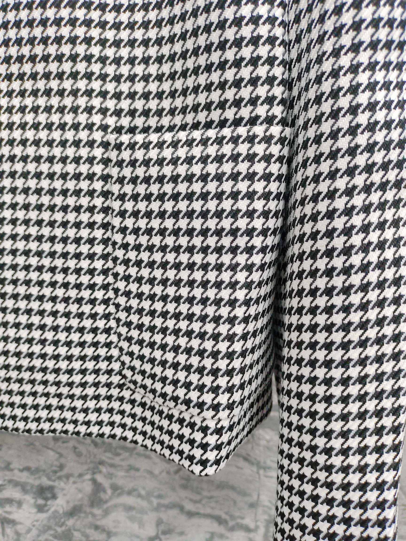 CD 26s Jacke im Cropped-Stil Black White Wool 363523