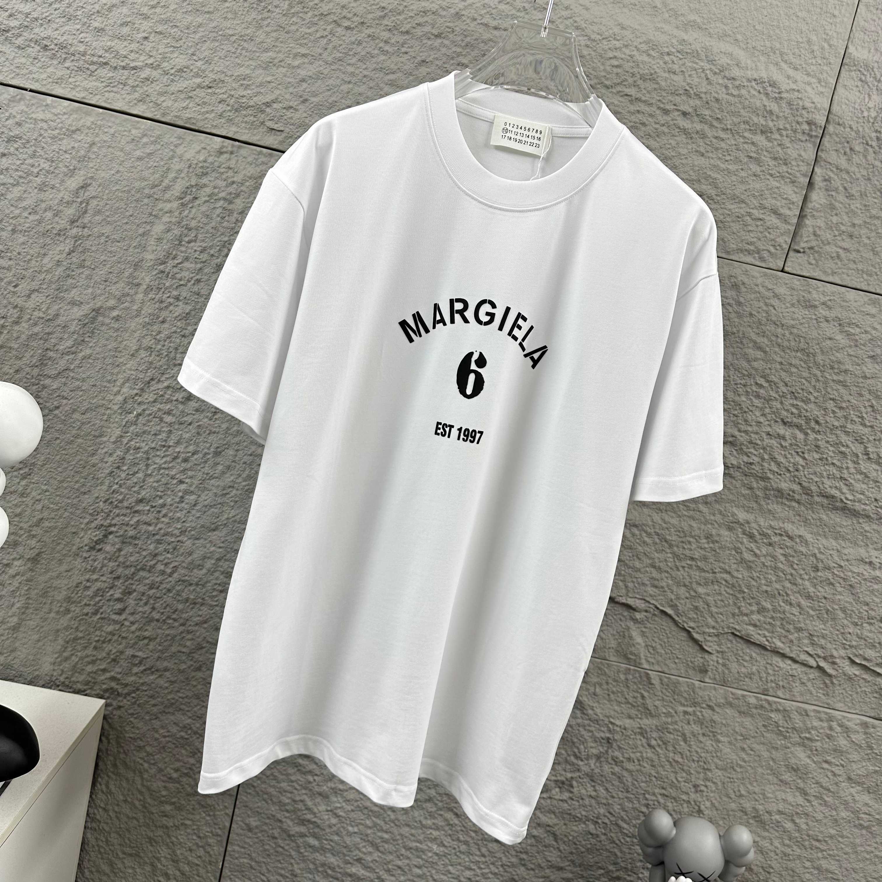 MM6 3D Foamed Short-Sleeve T-Shirt White Cotton 387983