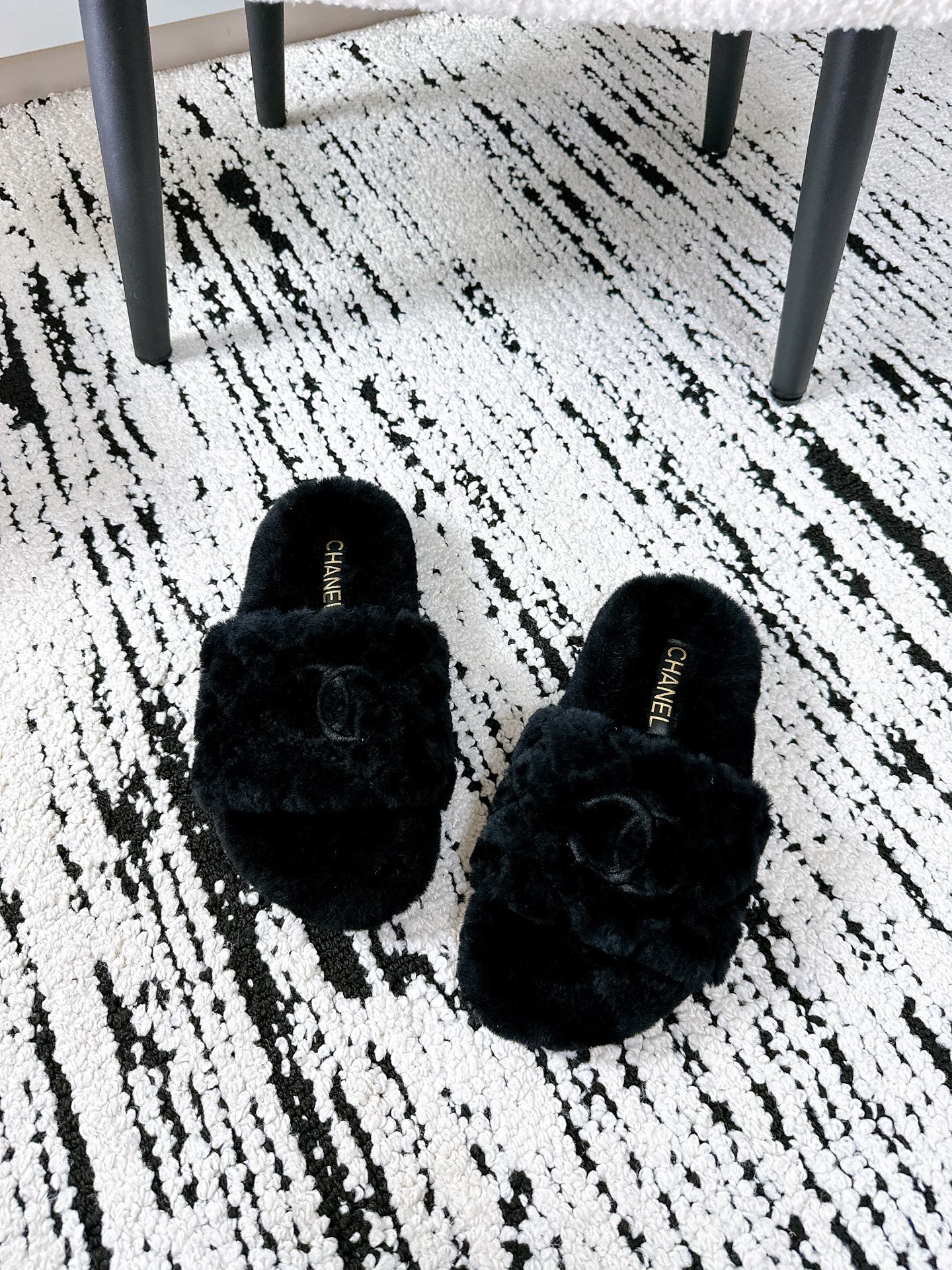 CC 25s Slippers 50mm Black Wool 433606