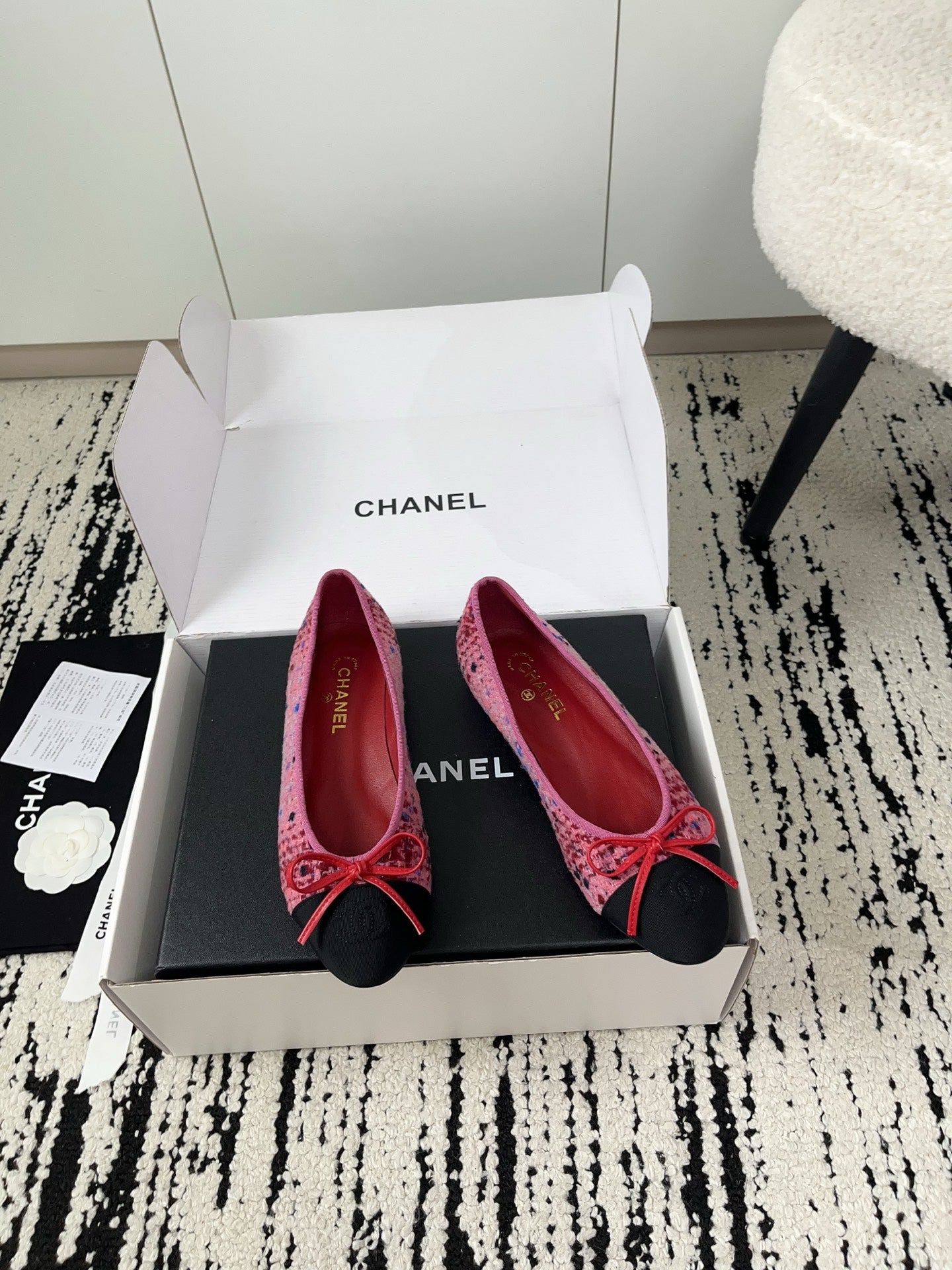 CC 26A Ballet Flat Black Pink Leather Tweed 900741
