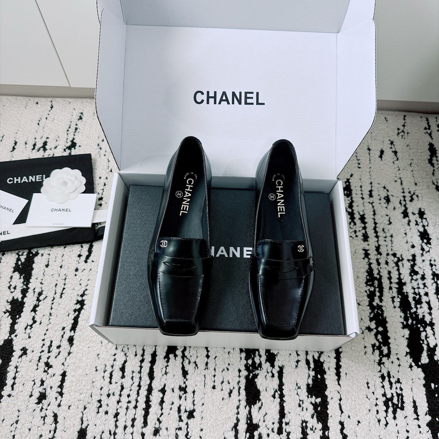 CC AW26 Mocassins Flat Black Shiny Leather 942448