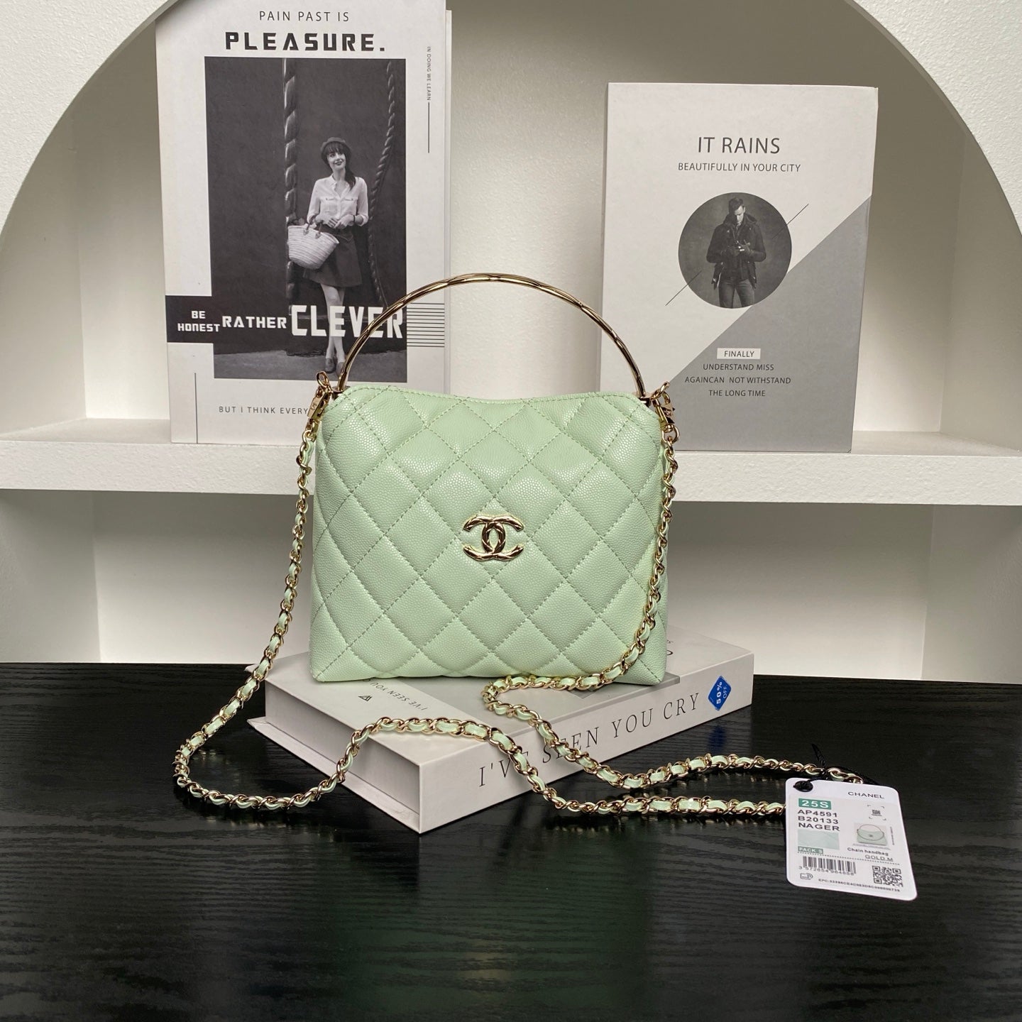 CC Coco Crush Handle Lunch Bag Light Green Caviar Leather