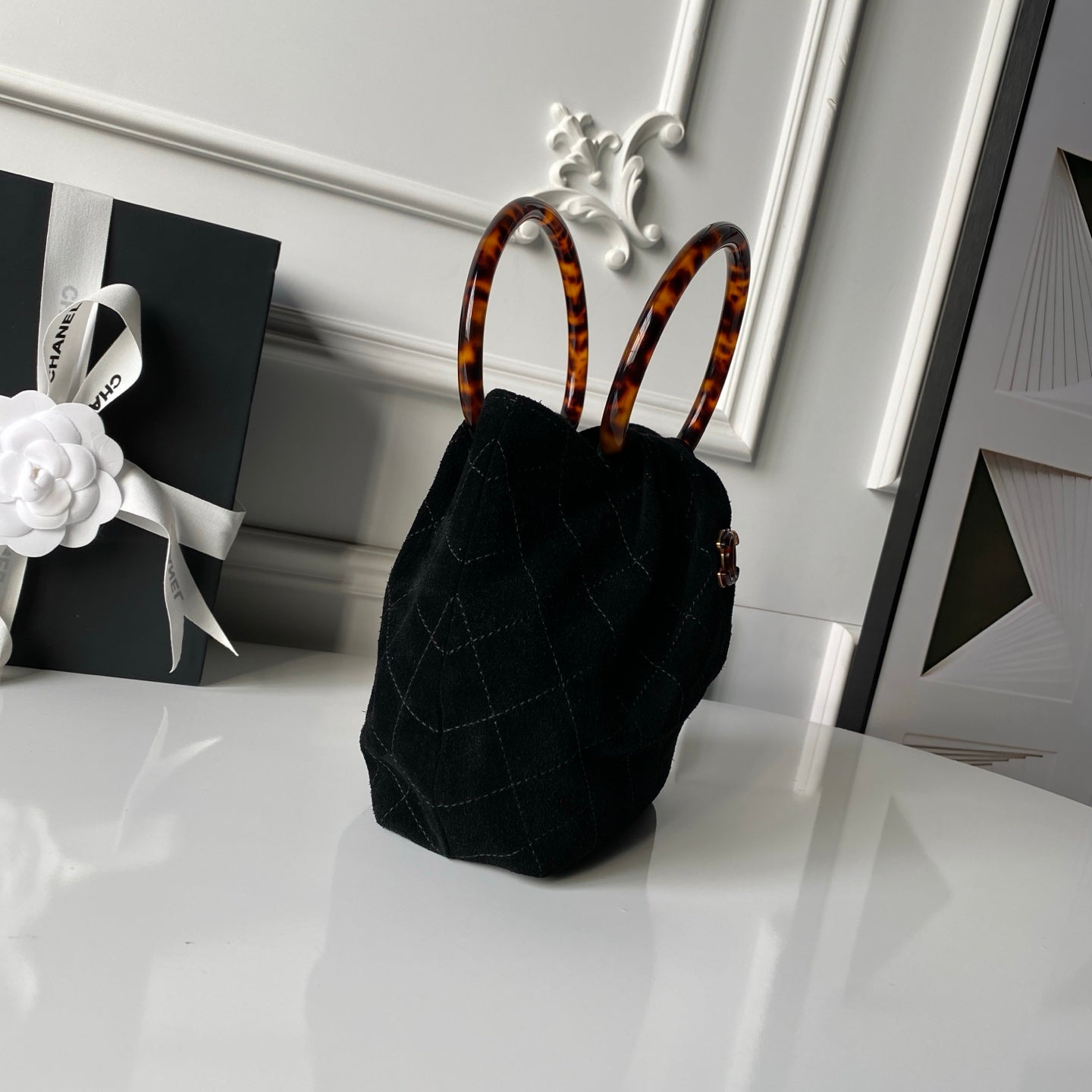 CC 26 Pouch Large Black Tortoiseshell Suede 286192