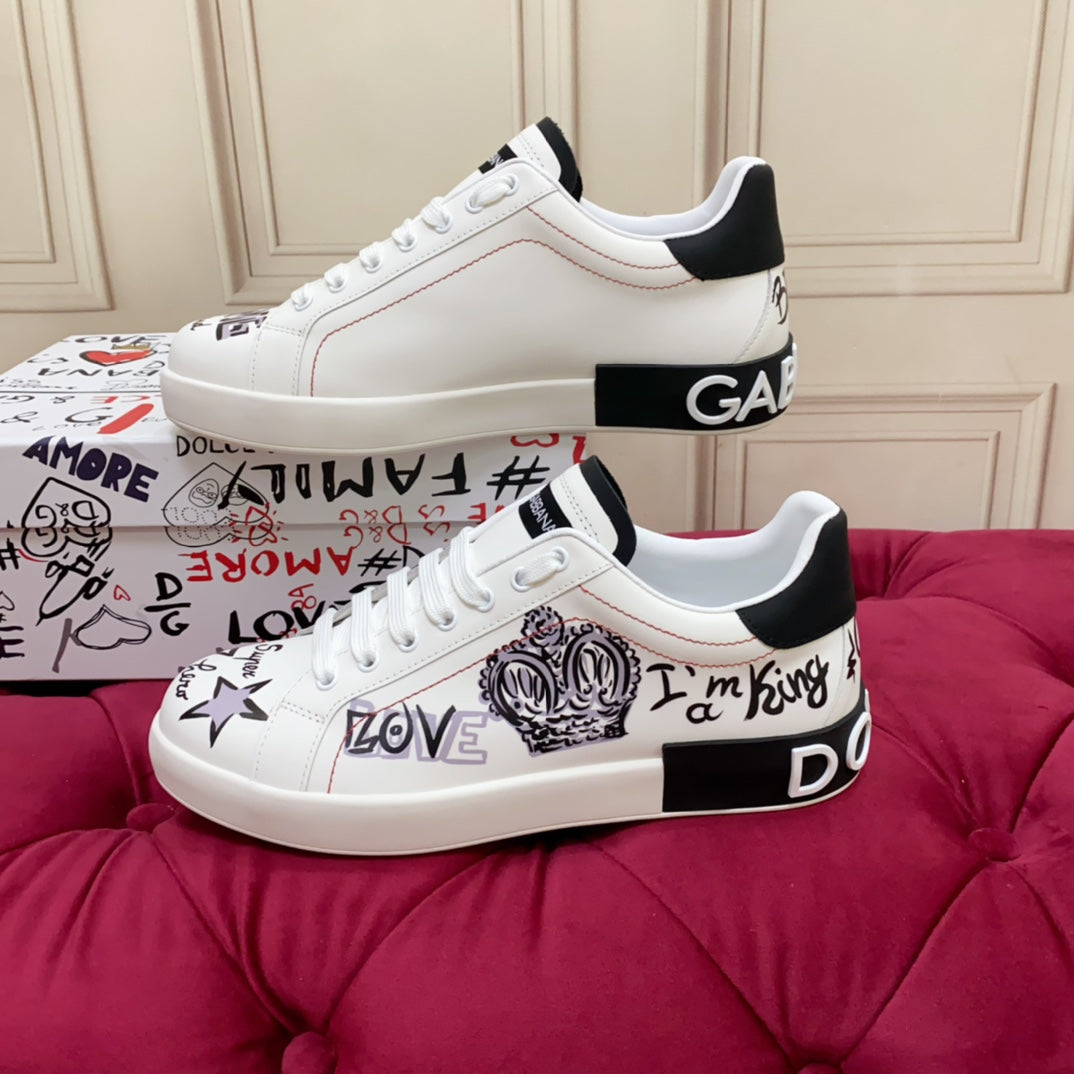 DC 24 Portofino Sneakers Black White Digital-Print Sheepskin & Crown Embroidery 100858