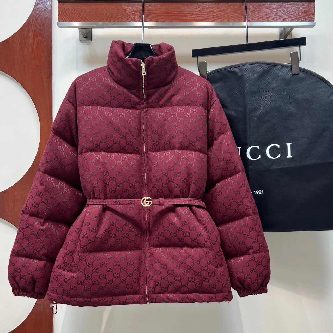Gucci 2026 Puffer Jacket Red Down Cotton 309592
