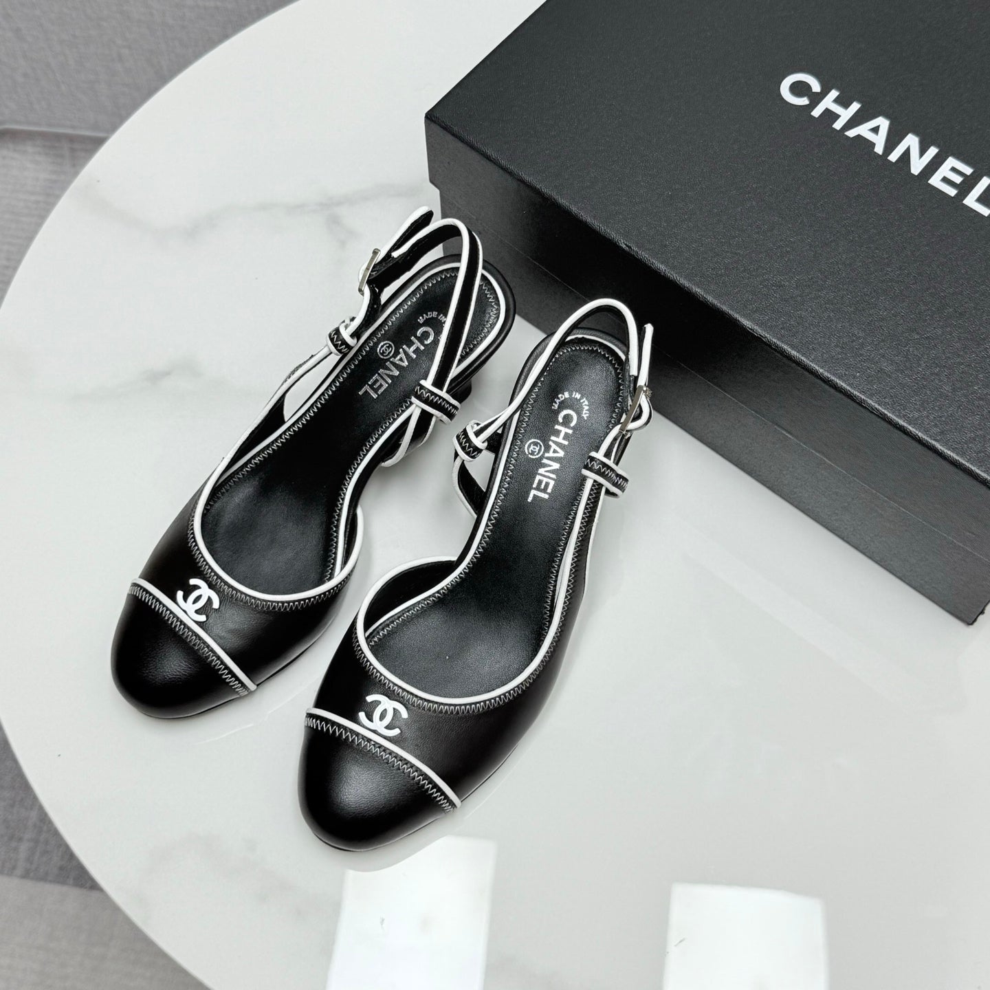 CC 25 Slingback 50mm Black White Sheepskin 368797