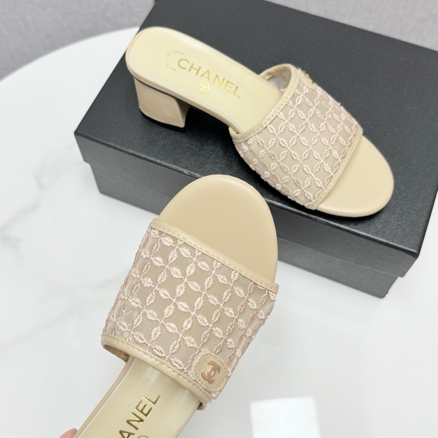 CC 25 Heel Sandals 50m Beige Mesh And Sheepskin 368803