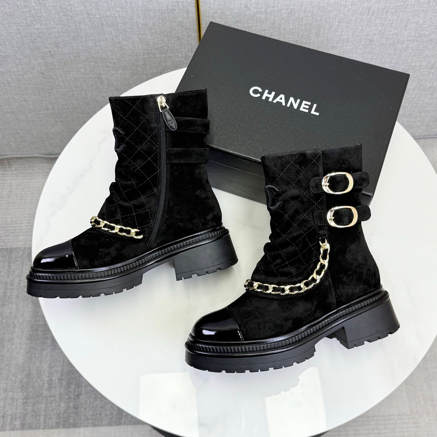 CC 25B AW Ankle Boots Black Quited Suede Patent Leather 541070 GHW