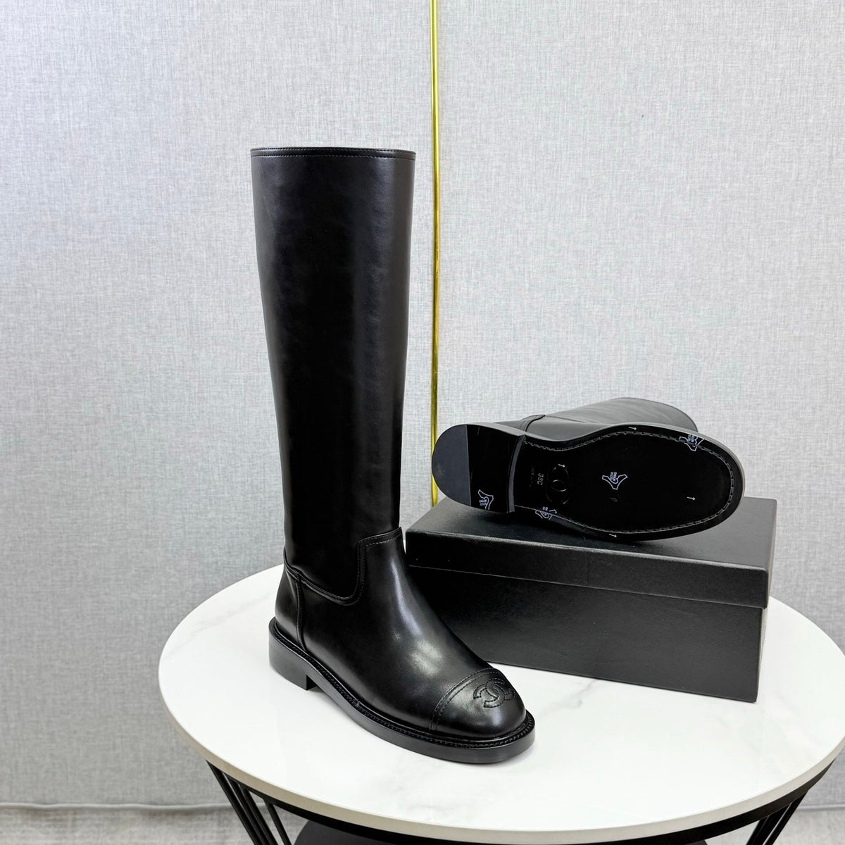 CC 26s Knee Boots 3cm Black Leather 103928