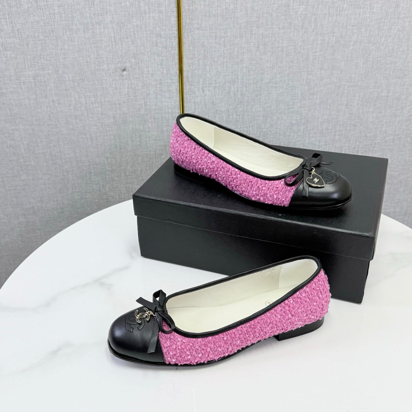 CC 26s Ballet Flats In Dark Pink Tweed And Lambskin