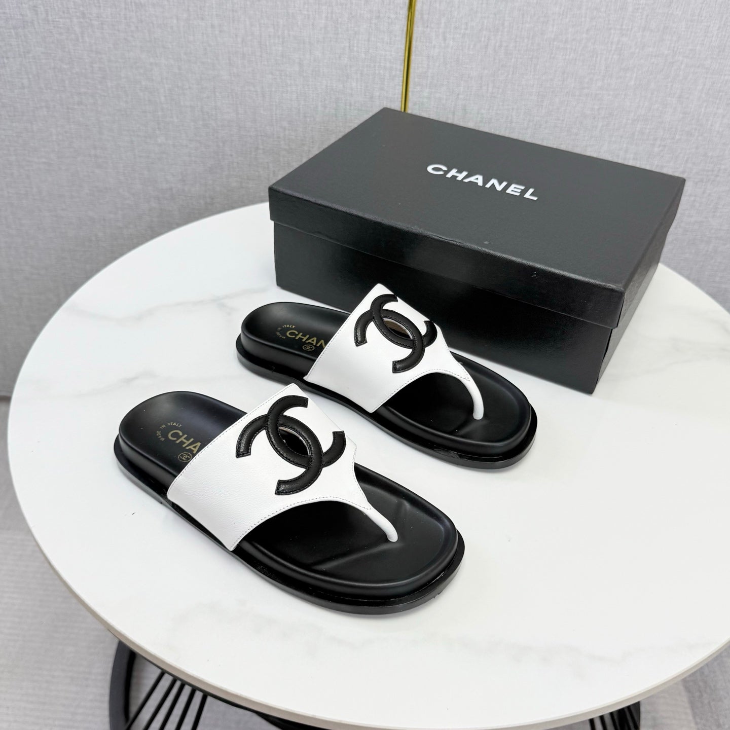 Chanel 26s CC Thong Slides White Lambskin