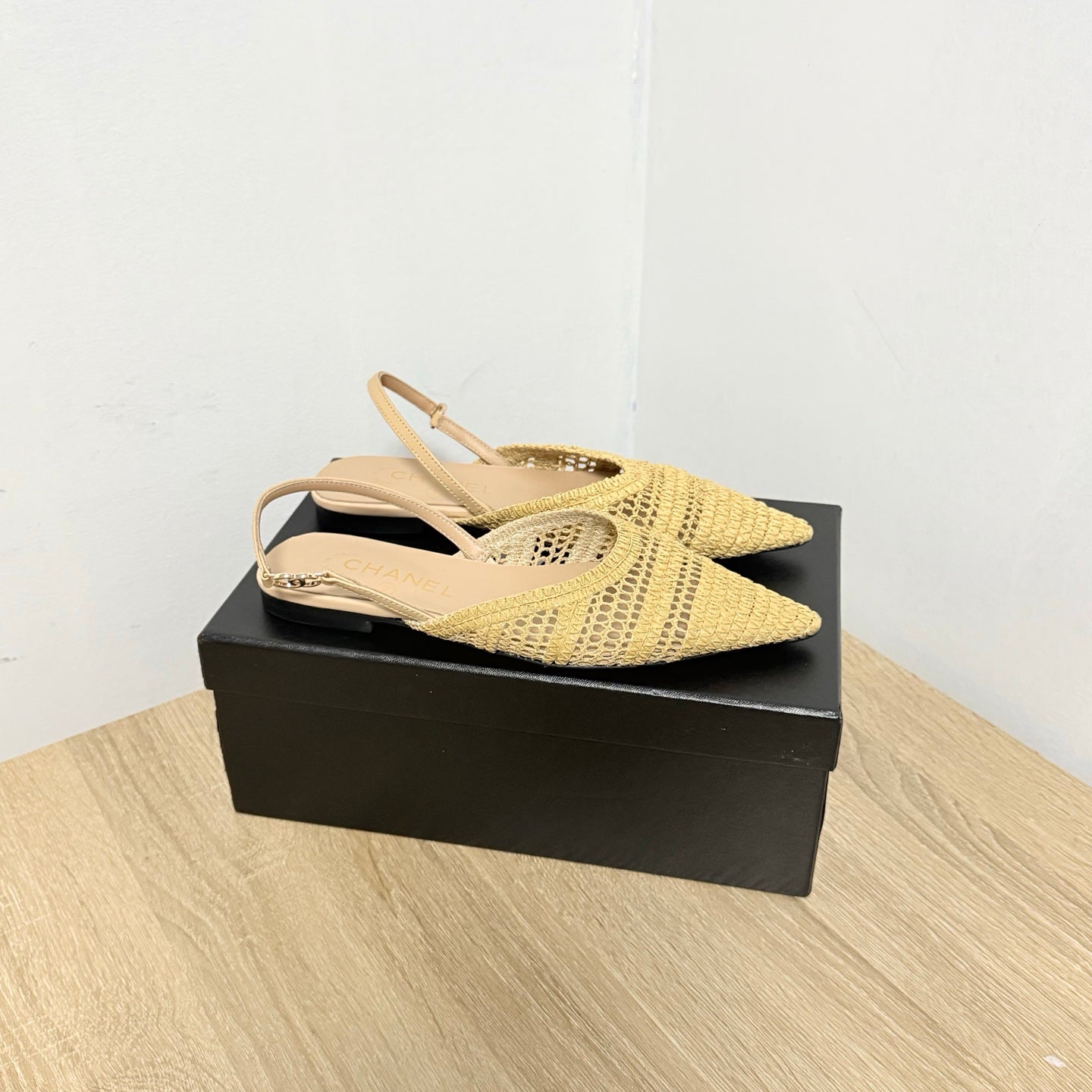 CC 26s Slingback Beige Straw 865690