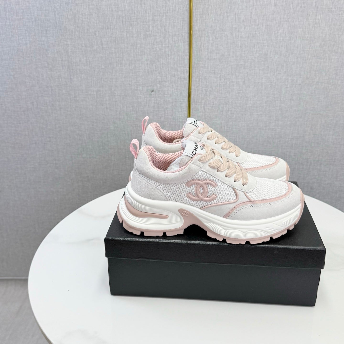 CC 26s Casual Sneakers White Pink Mesh Suede 865840