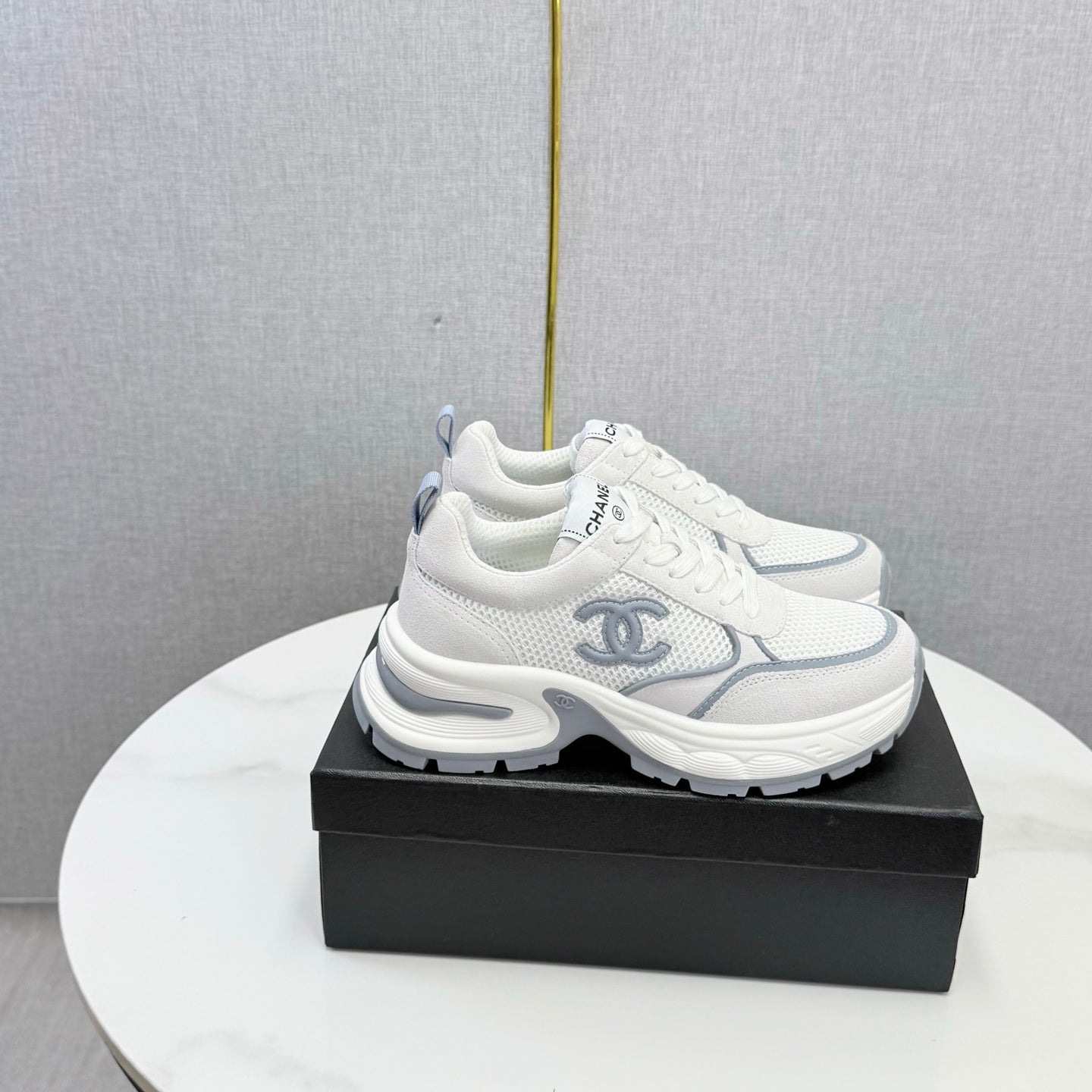 CC 26s Casual Sneakers White Grey Mesh Suede 865841