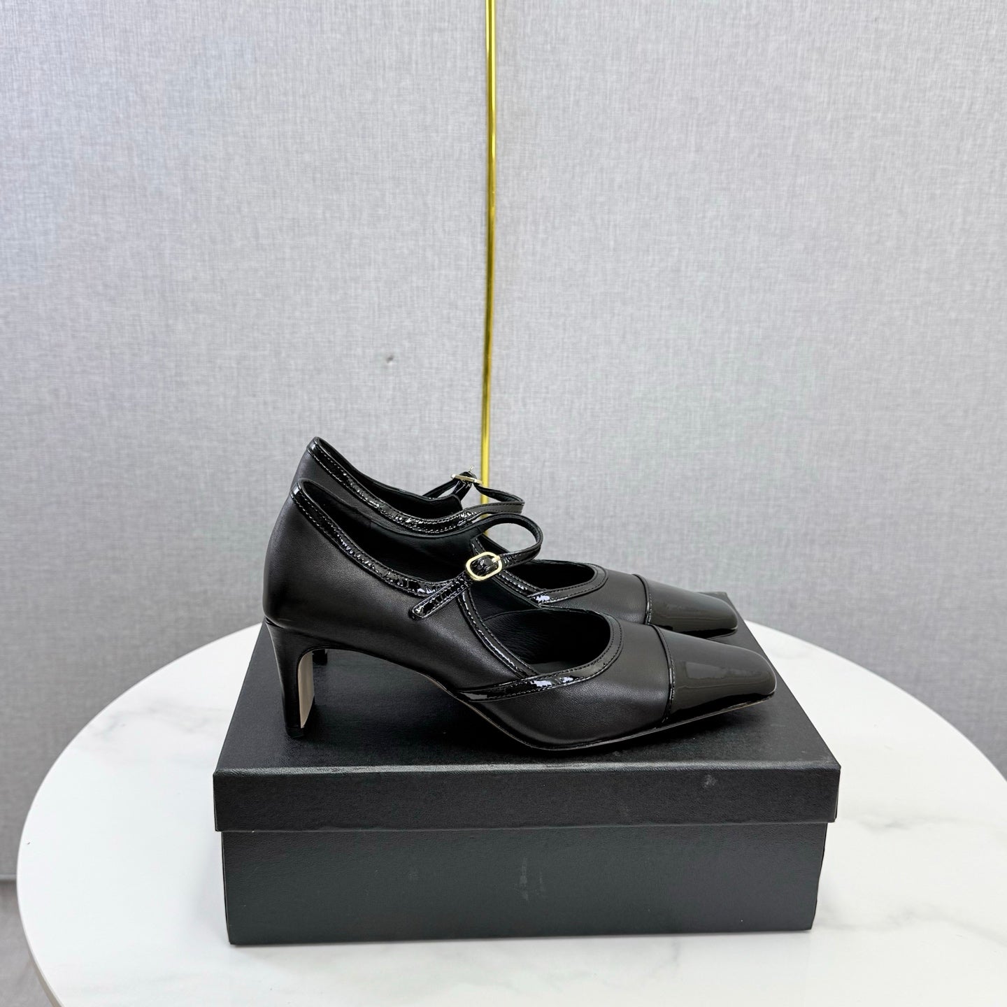 CC 26s Slingback Black Sheepskin 904475