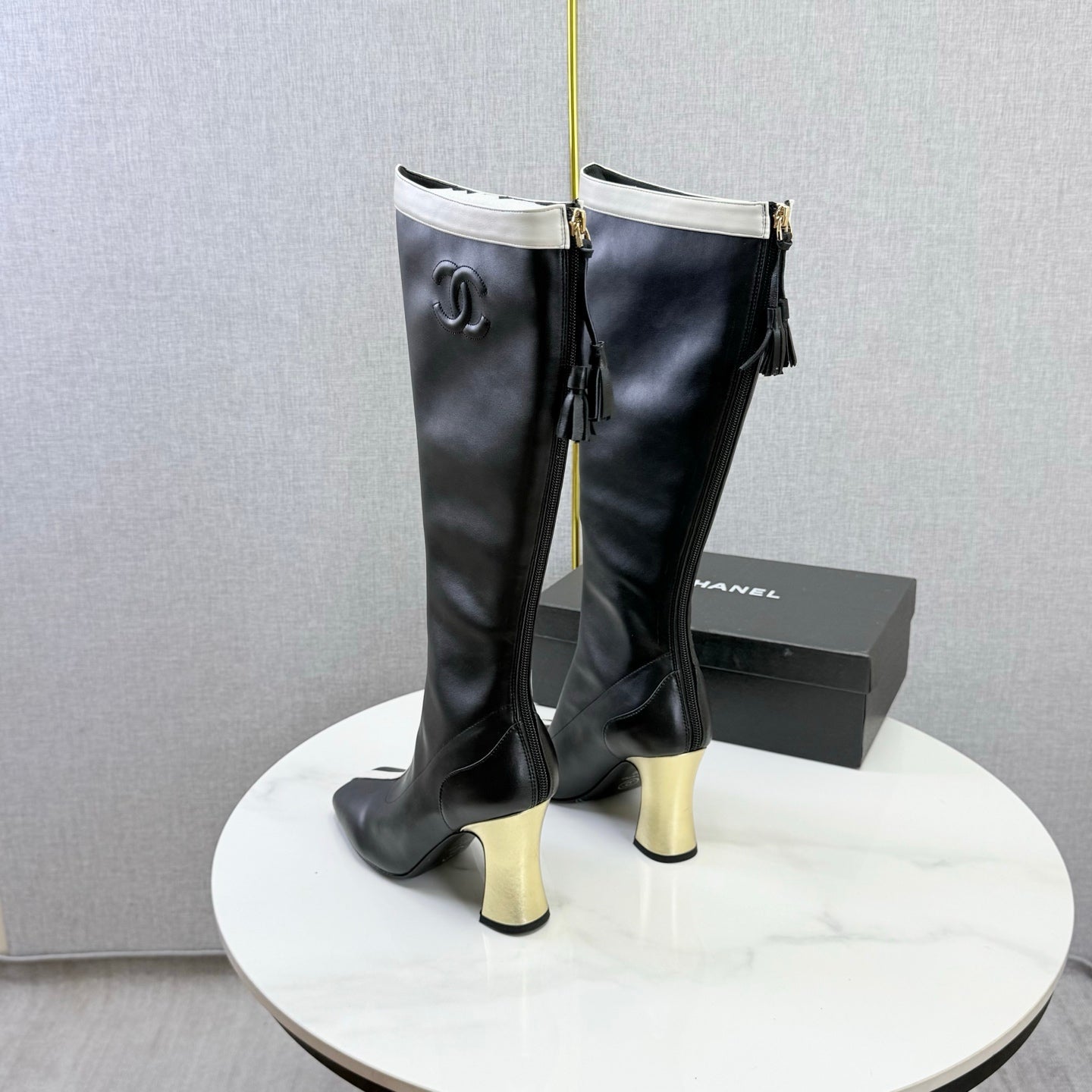 CC 26s Knee-High Boots Black White Sheepskin 904483
