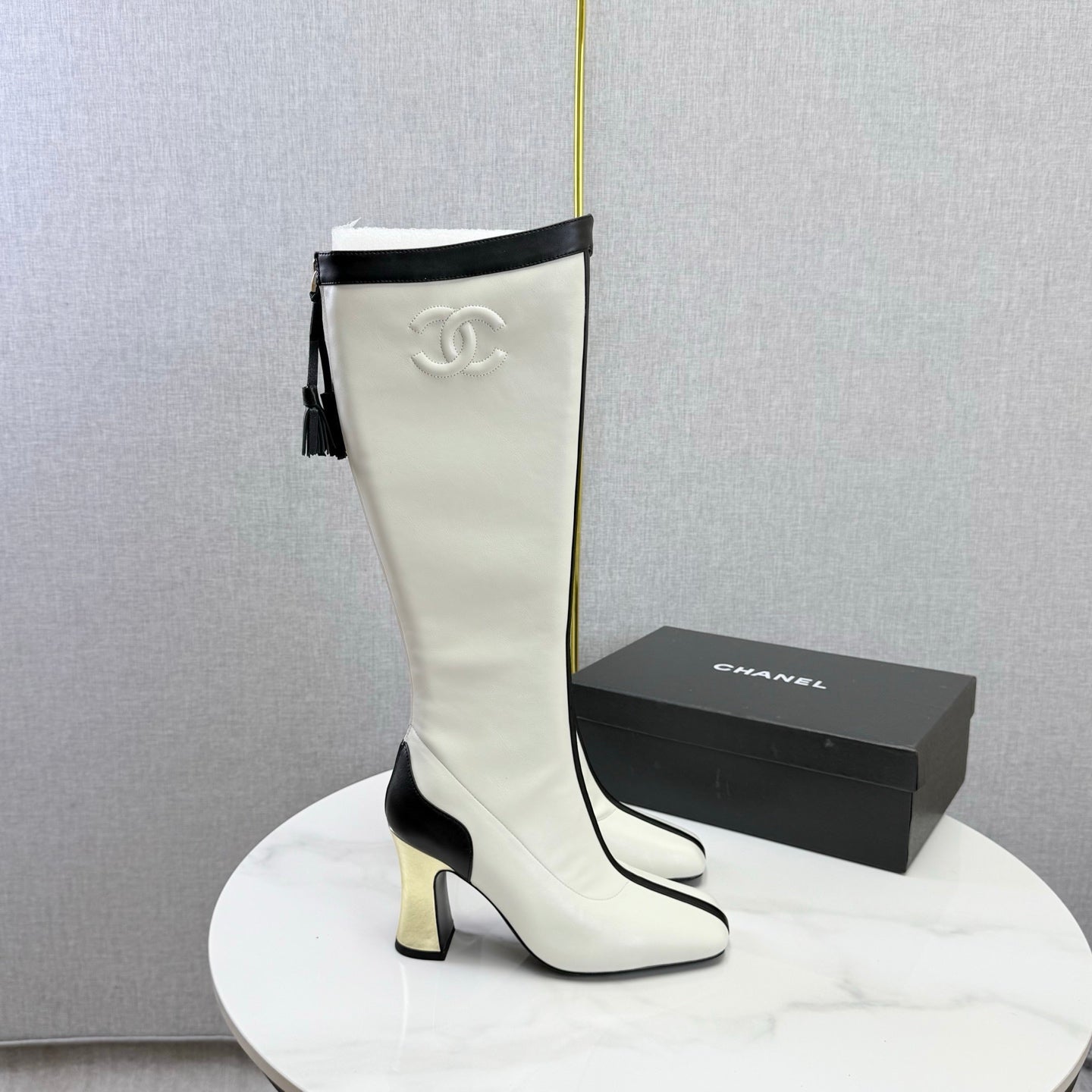 CC 26s Knee-High Boots Black White Sheepskin 904484