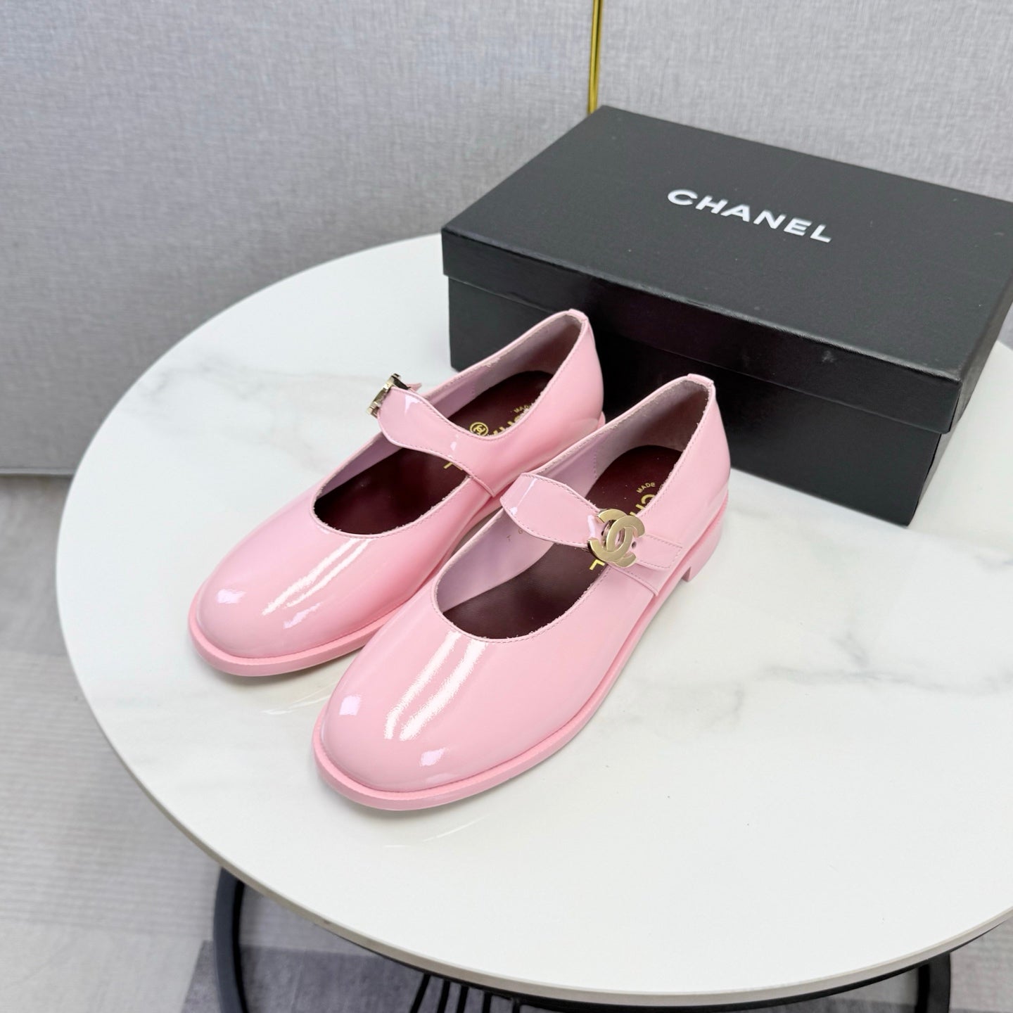 CC 26s Mary Jane Flats Light Pink Patent Leather 904496