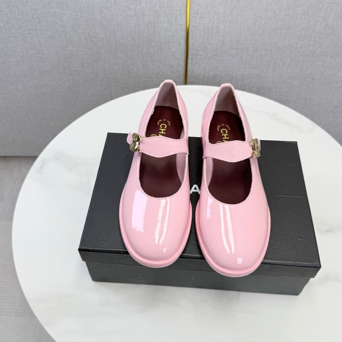 CC 26s Mary Jane Flats Light Pink Patent Leather 904496