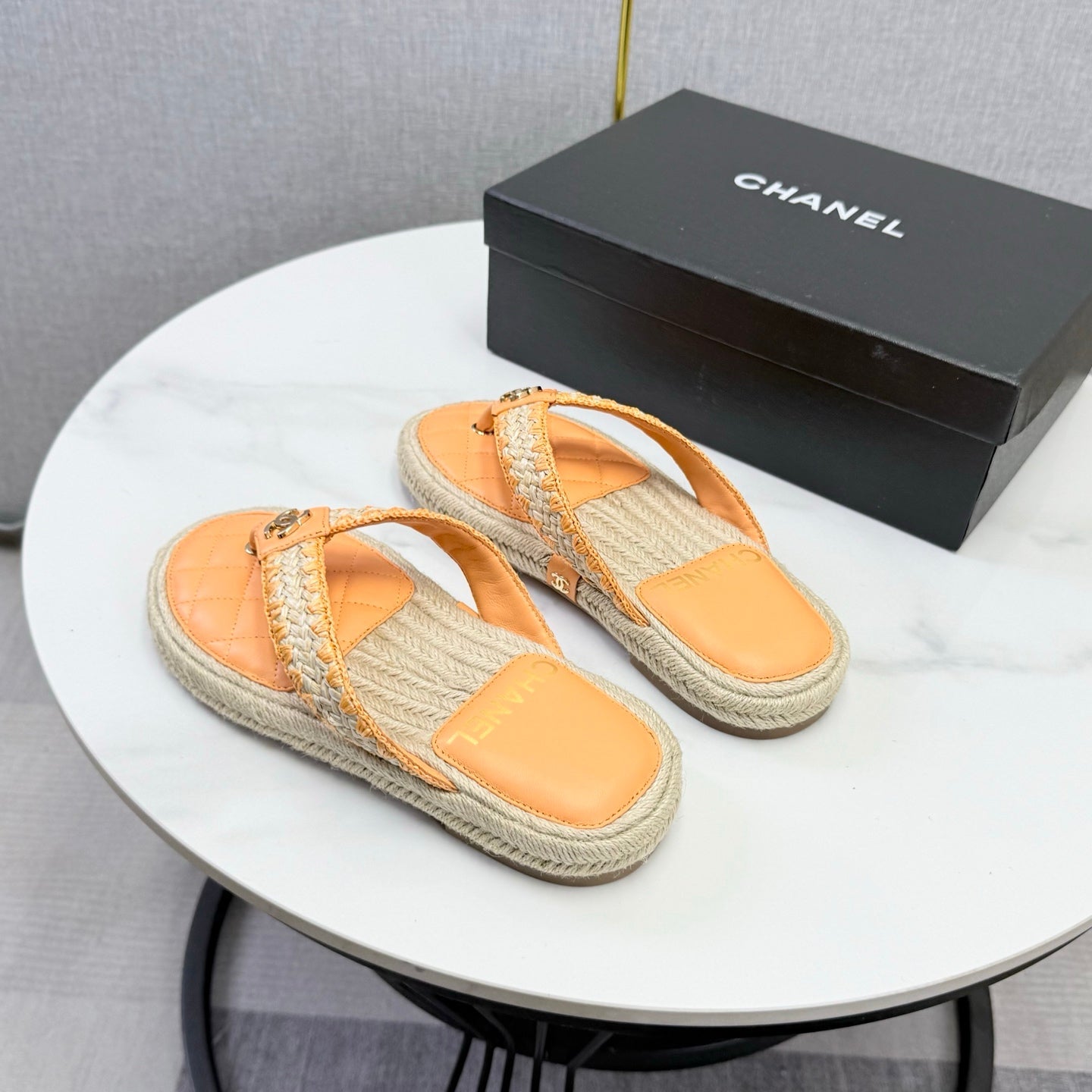 CC 26s Flip Flops Quilted Espadrille Beige Leather 972713