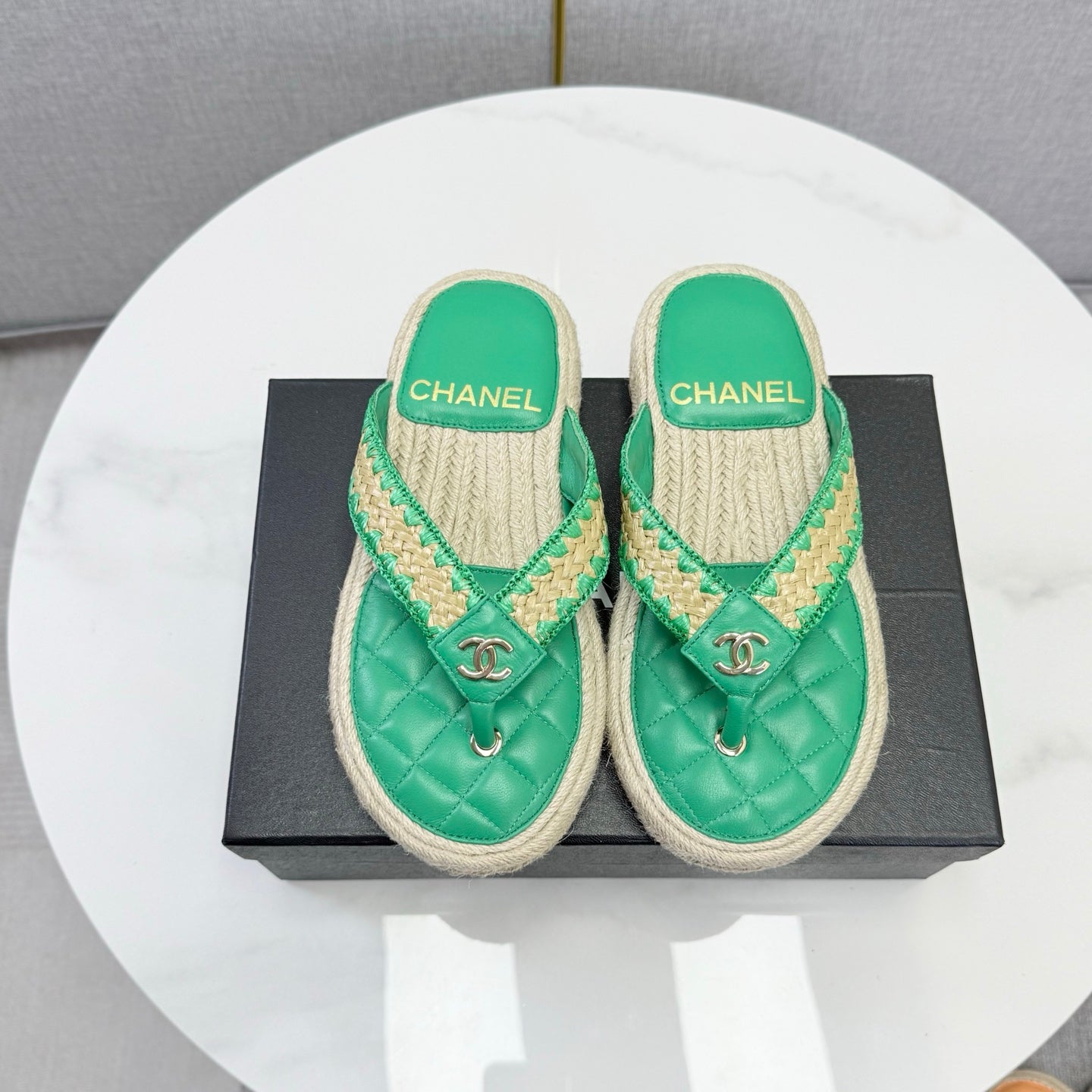 CC 26s Flip Flops Quilted Espadrille Green Leather 972714