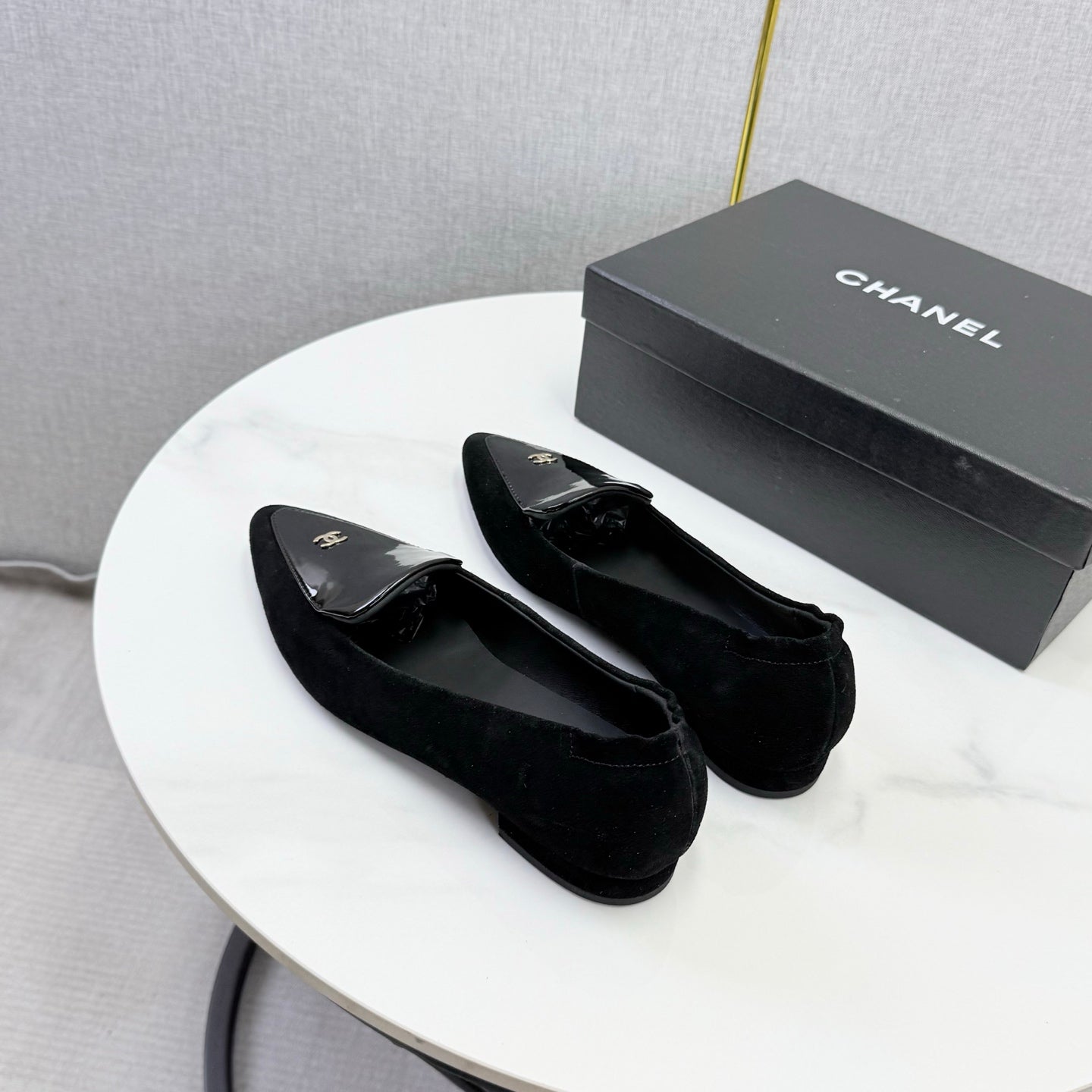 CC 26s Pointed Loafers Black Patent Leather 972783