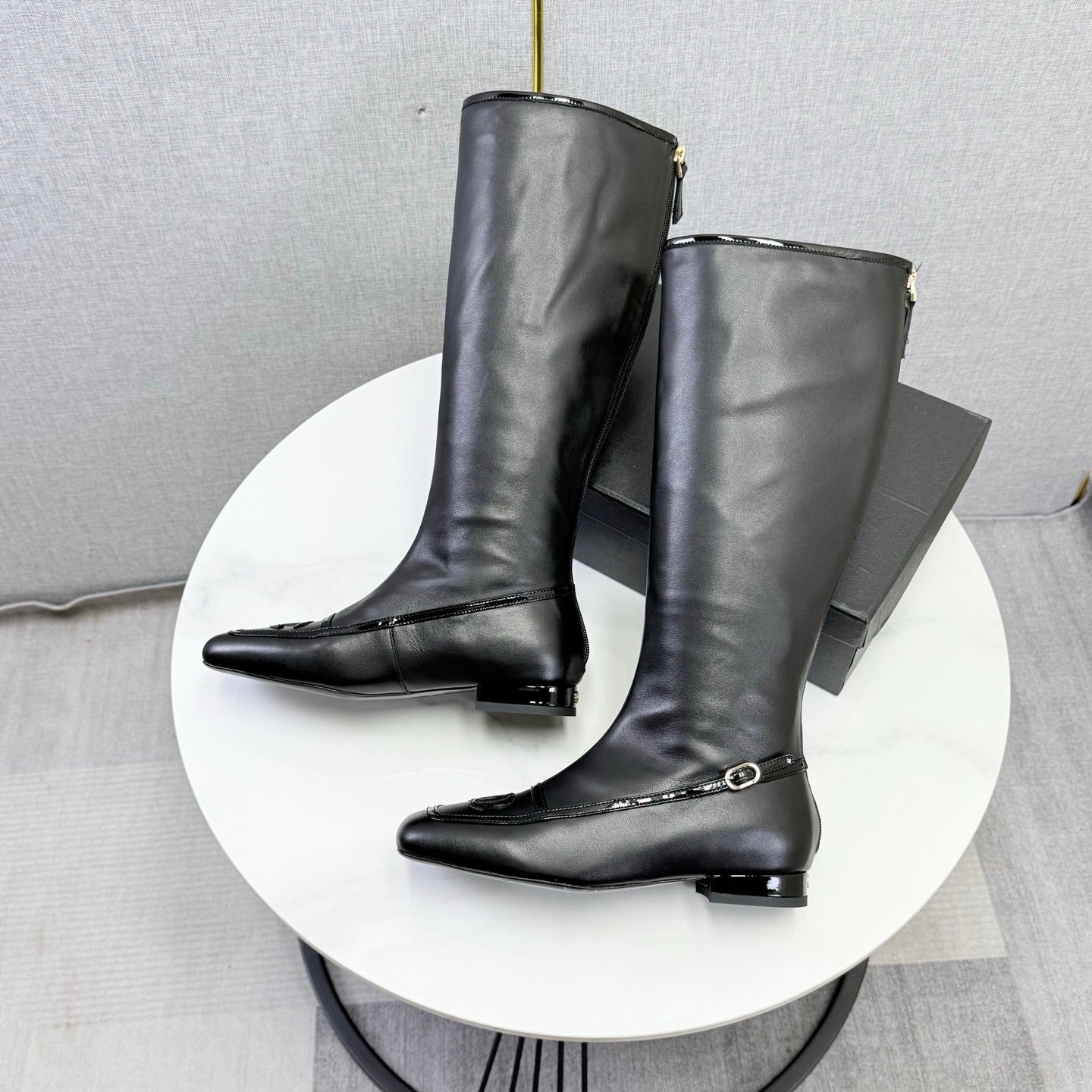 CC 26s Square Toe Low Heel Long Boots Black Sheeepskin 972800