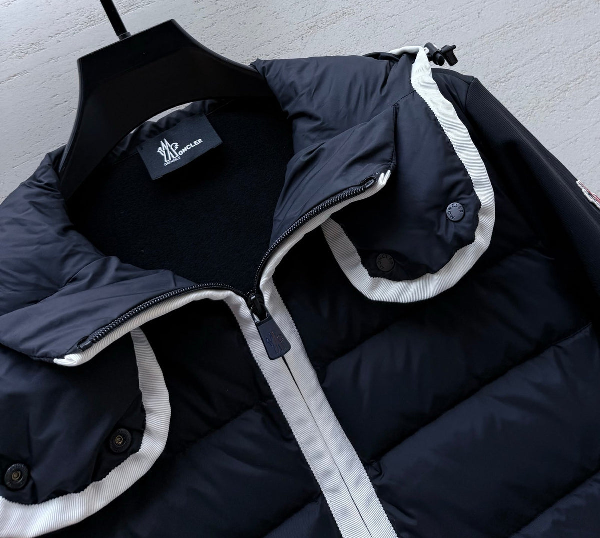 MC 26s Cardigan Down Jacket Black Polyamide 432856
