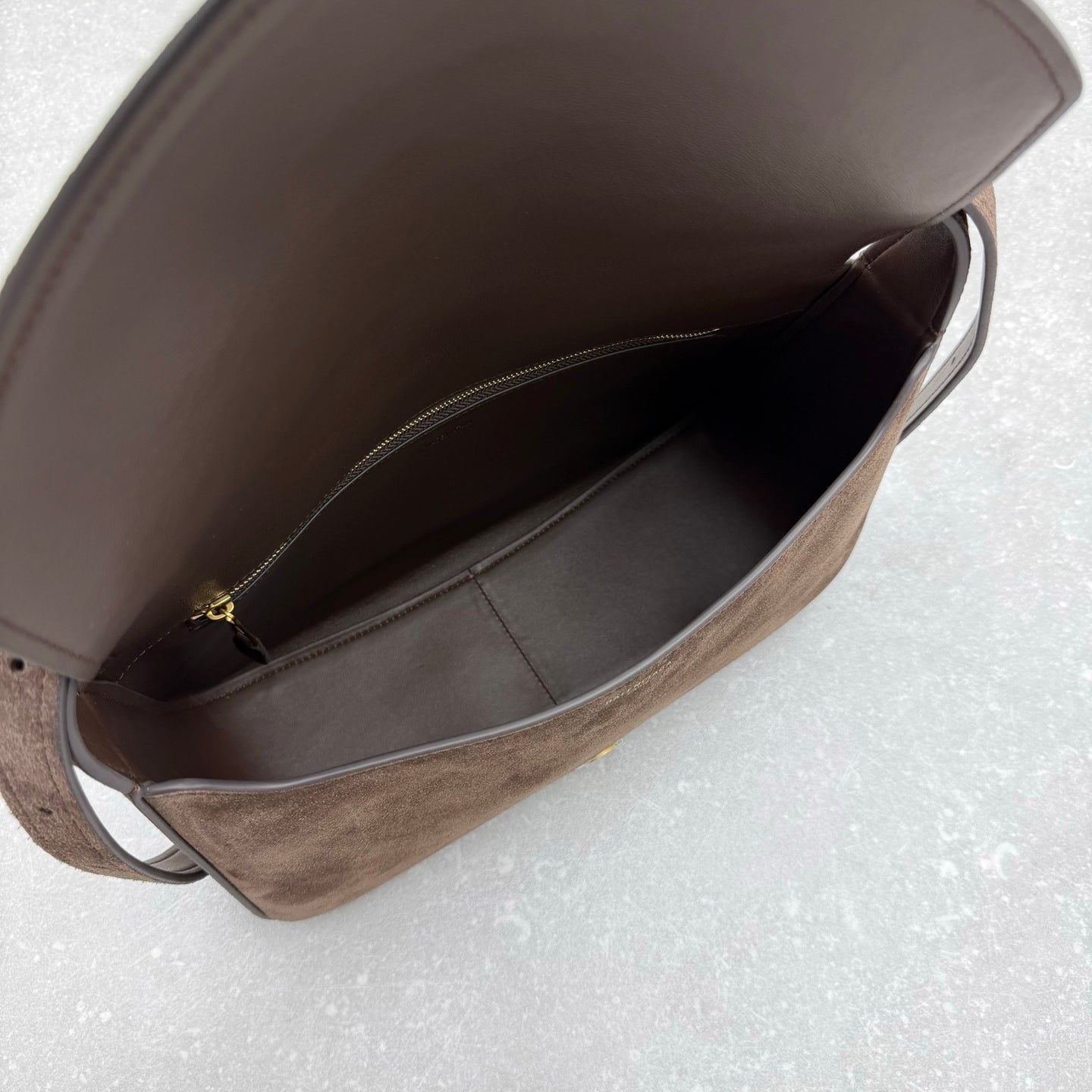 Clicca Shoulder Bag Medium Coffee Suede
