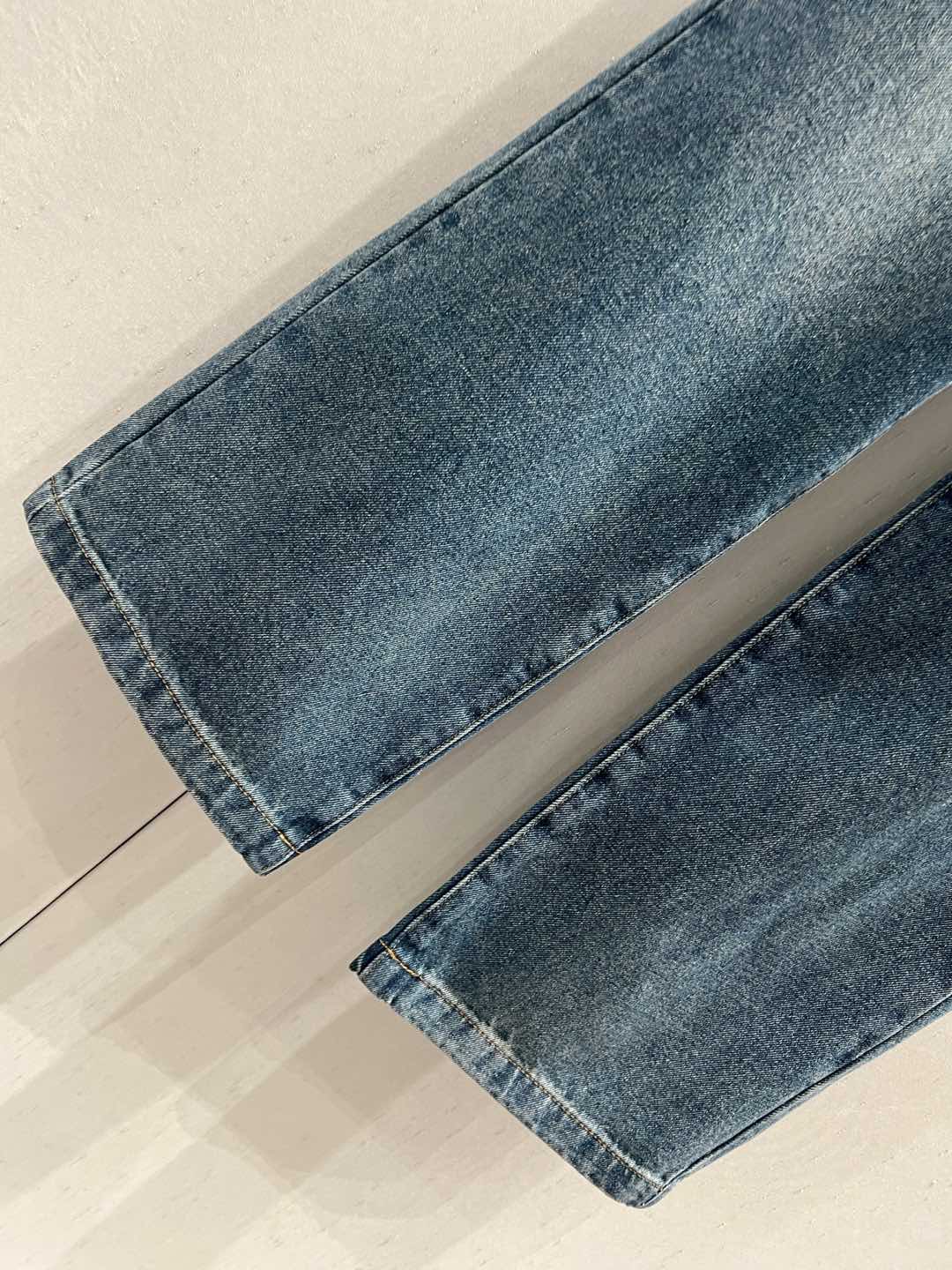 Celine Back Pocket Embroidery Cover Straight Jeans Blue Cotton 209716