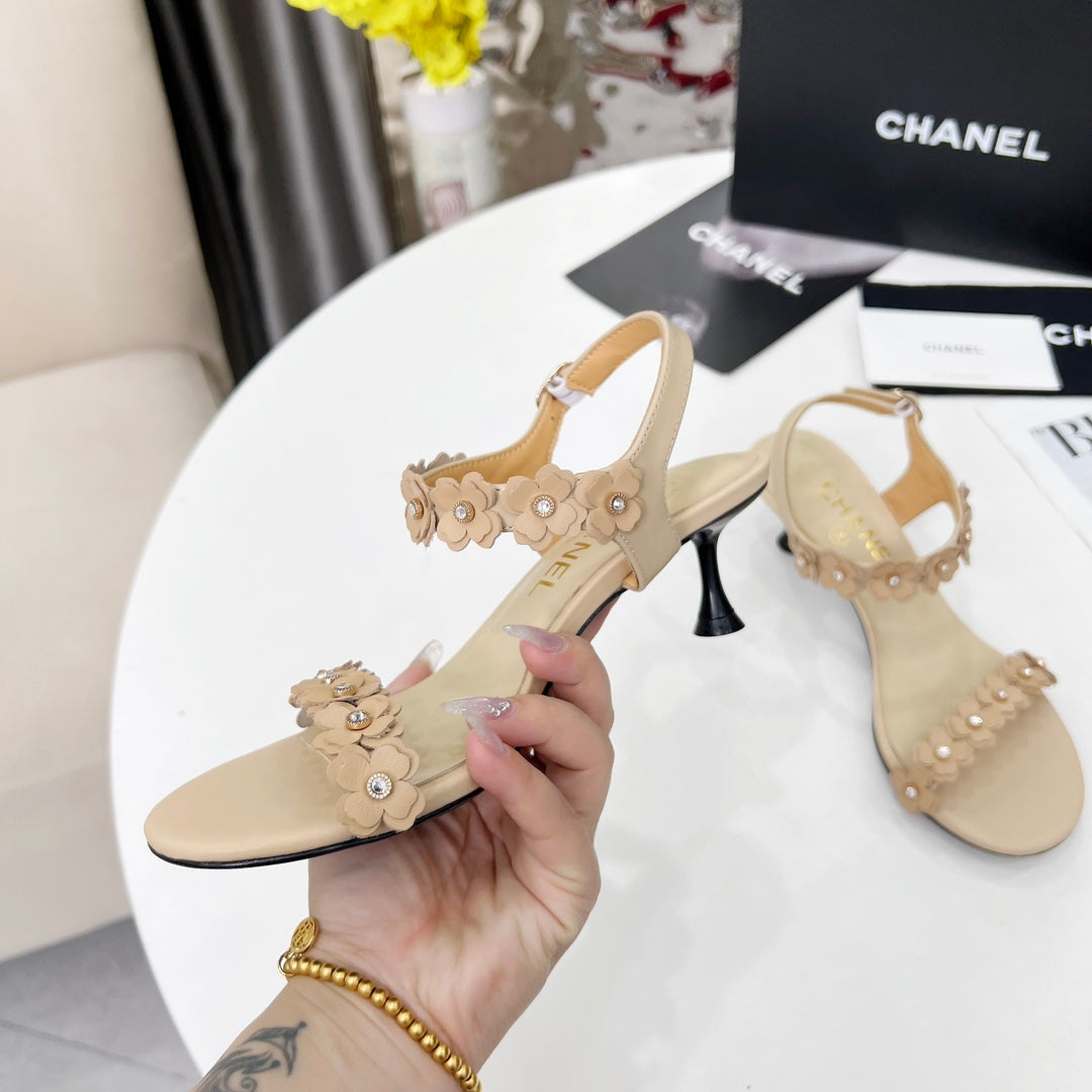 CC 26s Floral Sandal 5cm Beige Sheepskin 867465