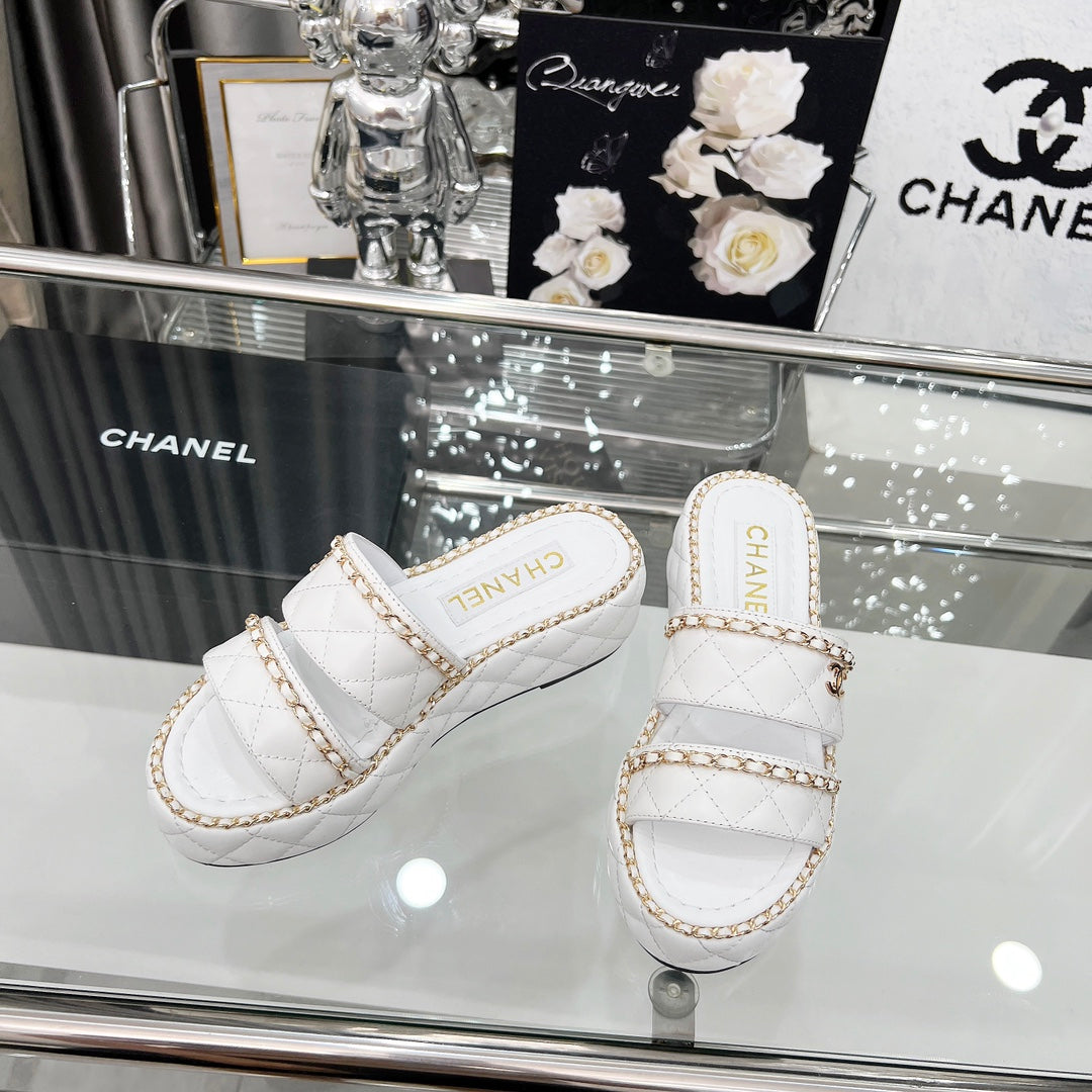CC 25 Slide Leather Chain 6cm White Lambskin 338659