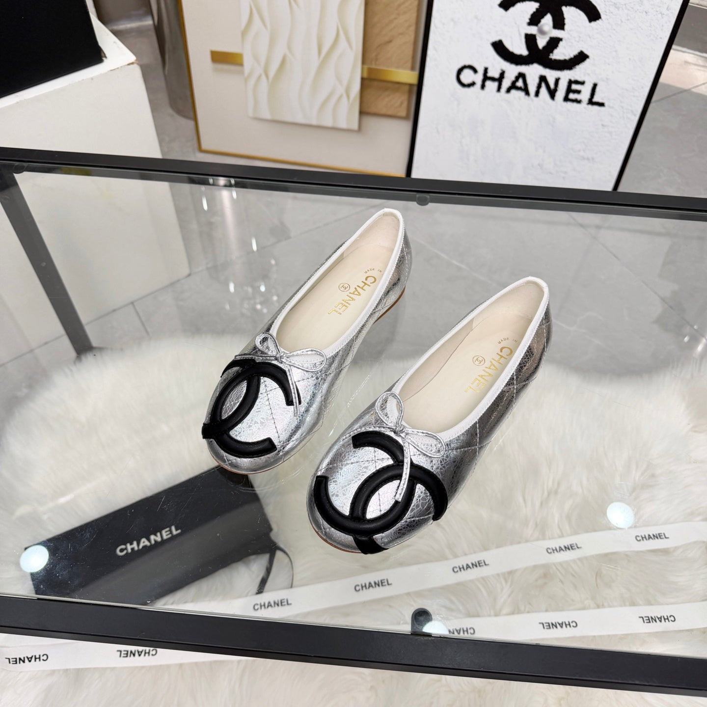 CC 26s Coco Beach Ballet Flats Sliver Metalic Leather 872866