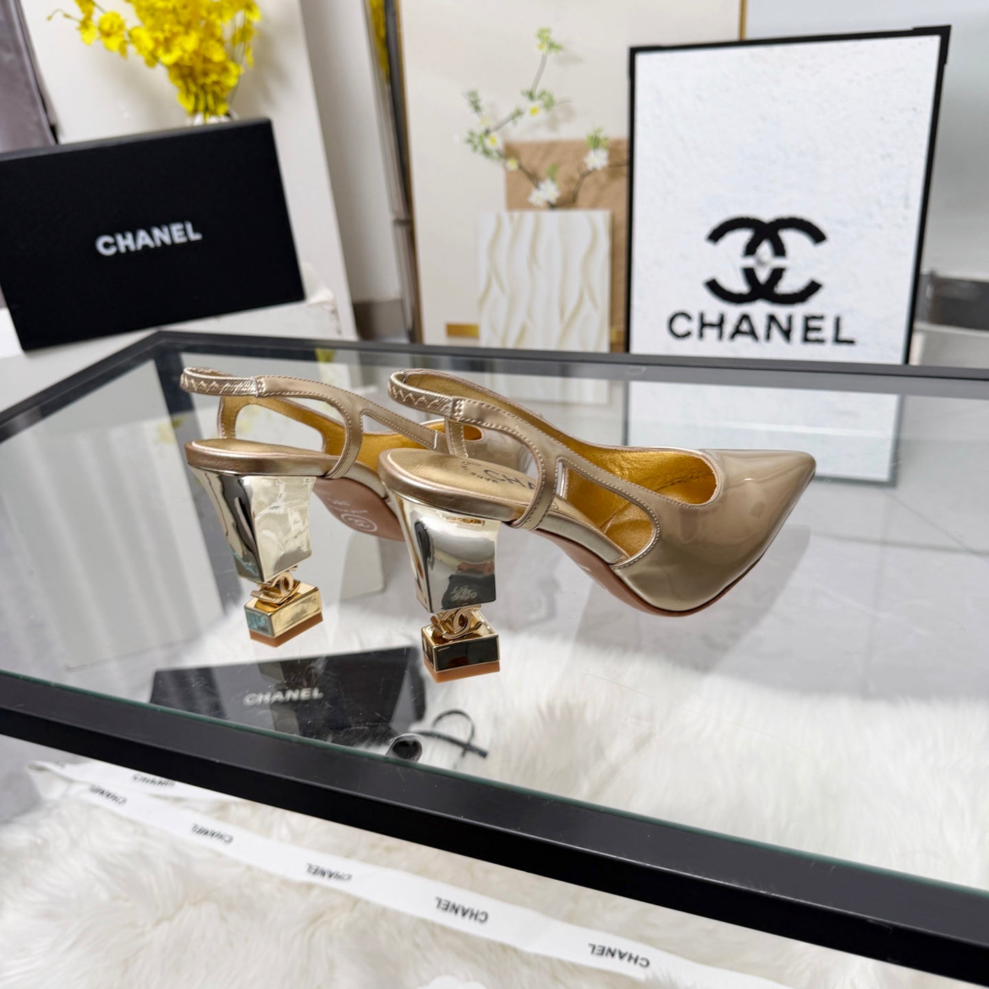 CC 26s Slingback 9cm Golden Patent Leather 872876