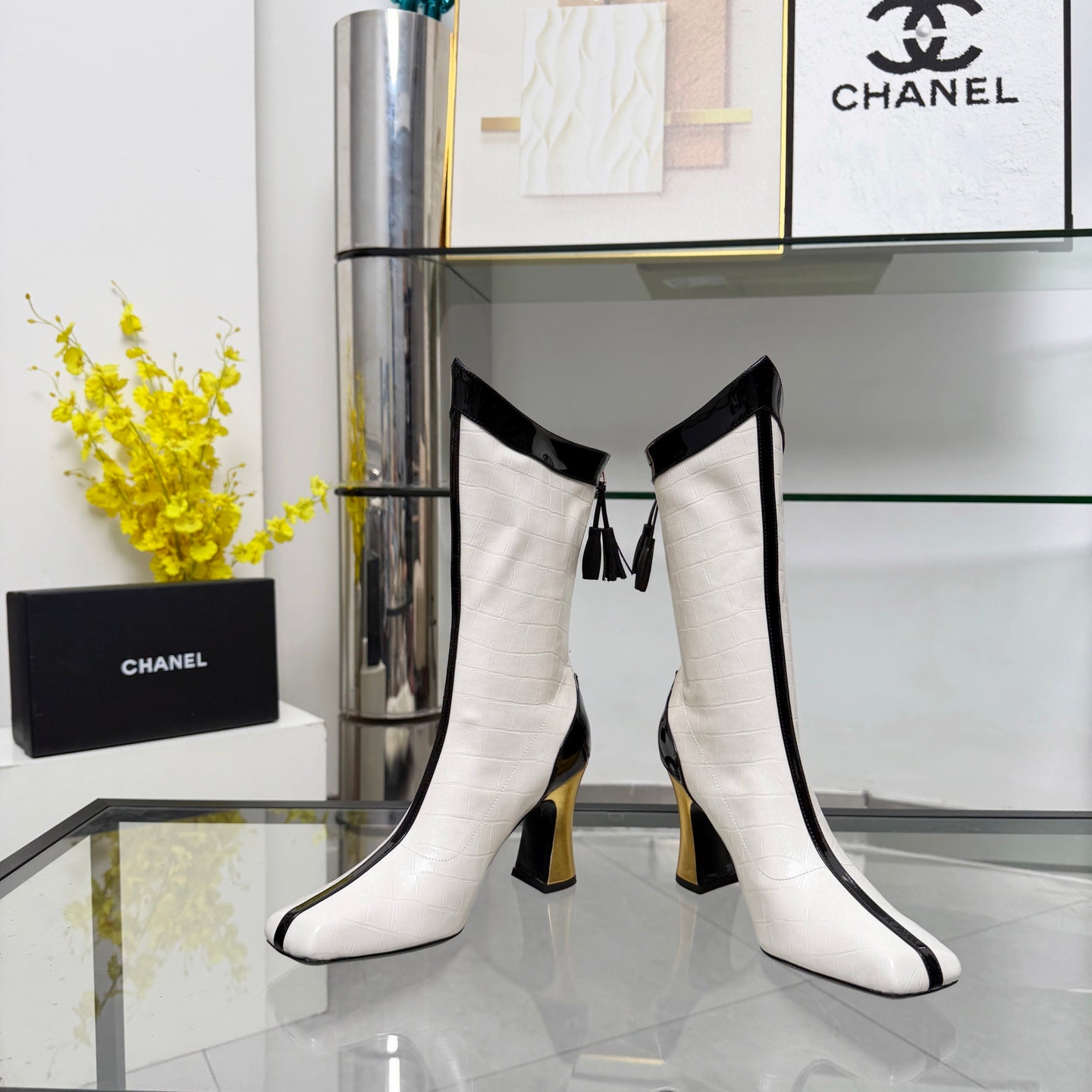 CC 26 FW Ankle Boots 8.5cm Black White Sheepskin 919940