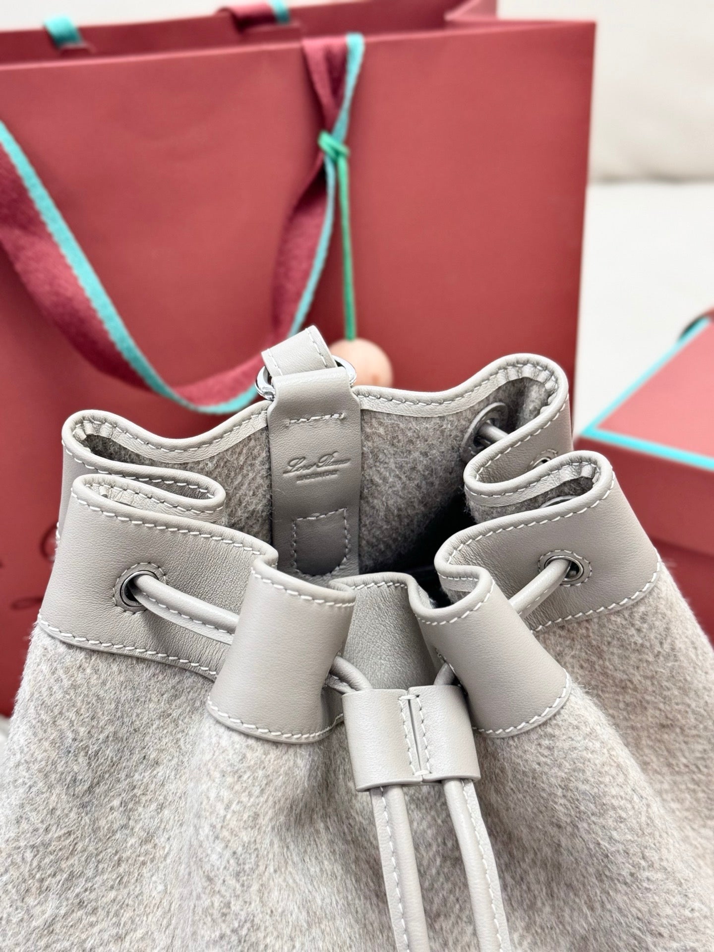 LP Extra Drawstring Backpack L27 Grey Wool Leather