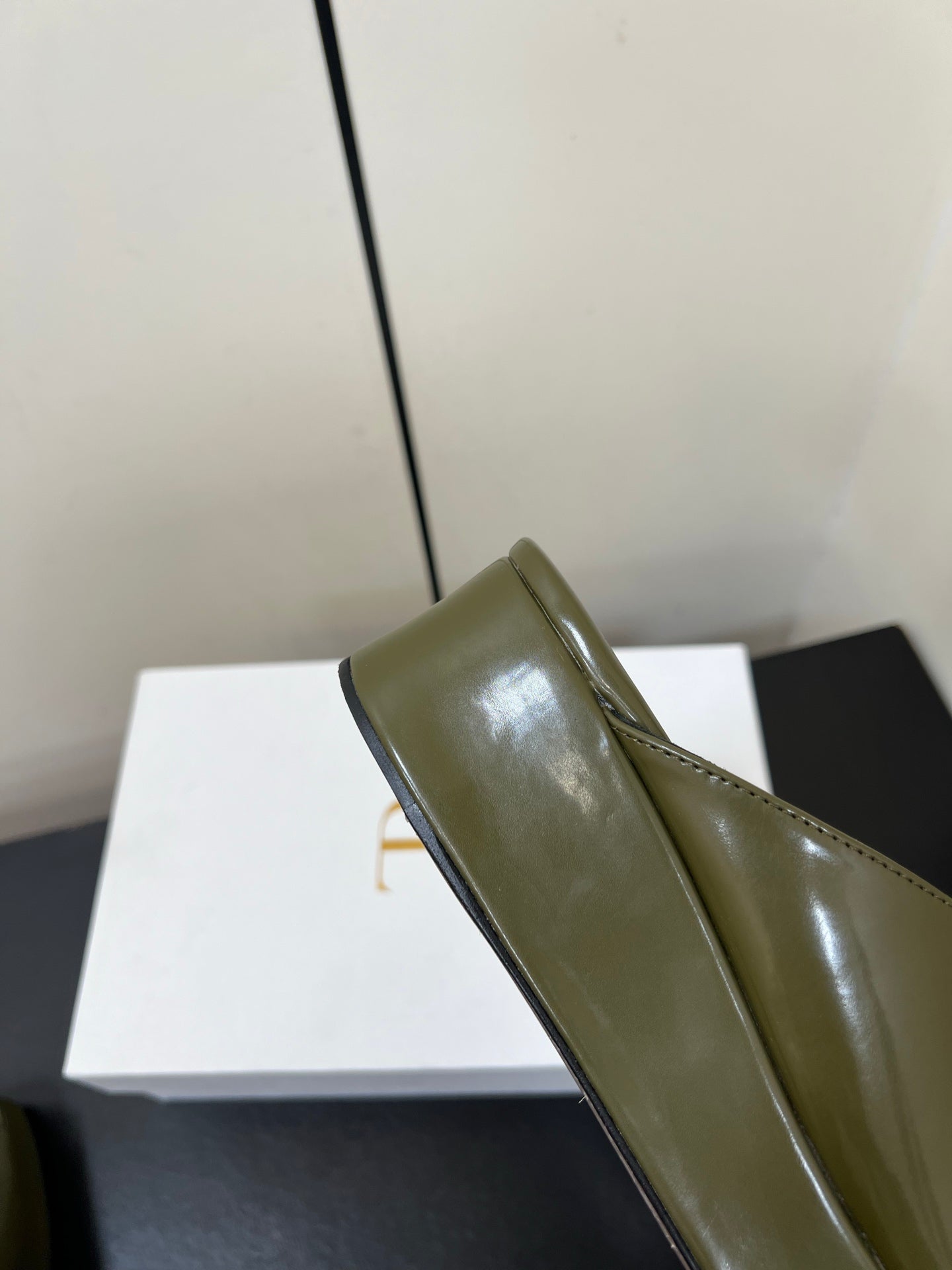 The Row Emi Flatform Sandal 50mm Olive Patent Leather 340004