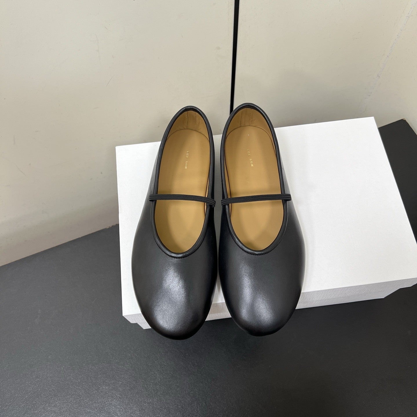 The Row Elastic Ballet Slipper In Black Calfskin 340036