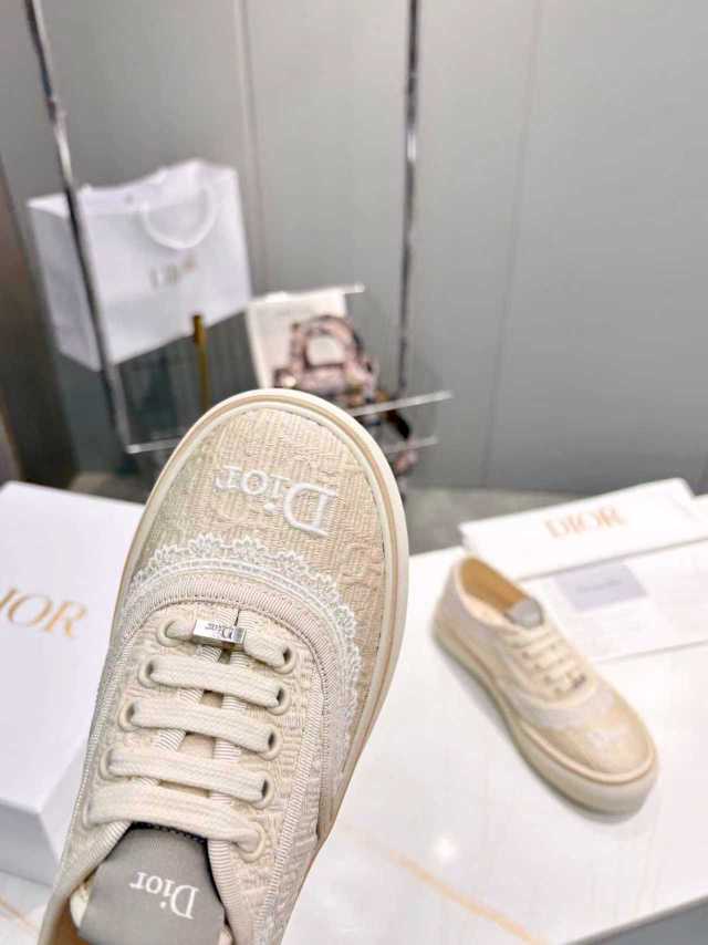 CD 26s Saltwind Sneaker Cream Cotton 996912
