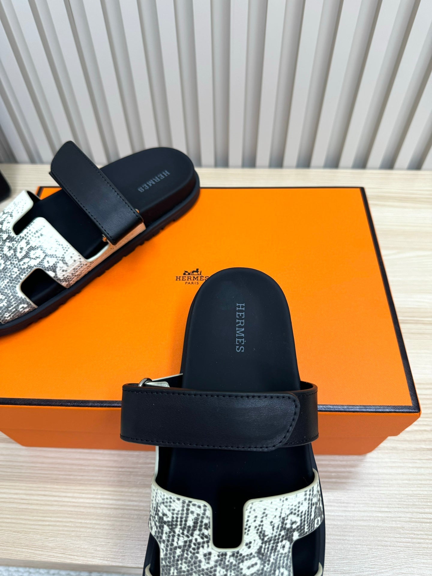 HM Chypre Sandal Black White Python Skin Pattern 618579