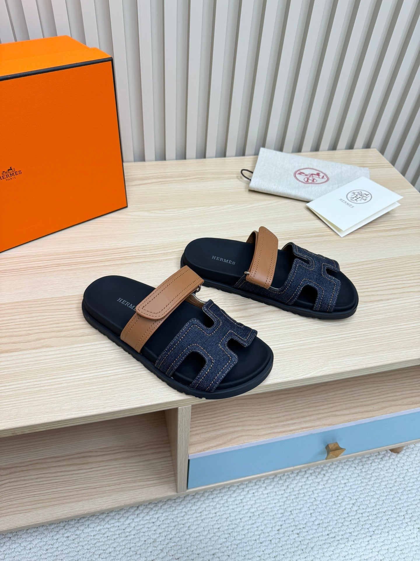 HM Chypre Sandal Hemming Brown Black Cowhide Denim 618587