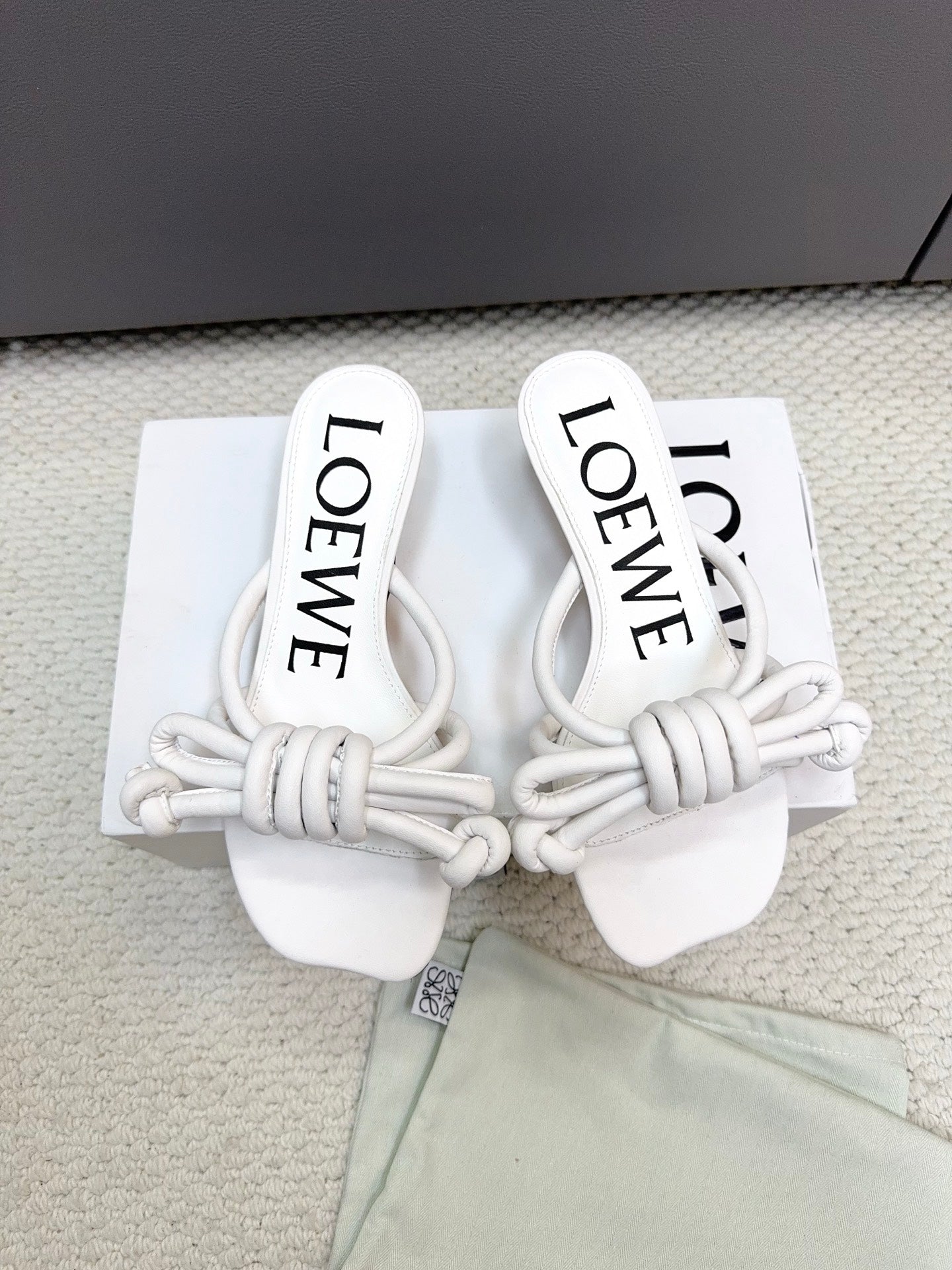 Loewe Flamenco Knot White Sheepskin 664831
