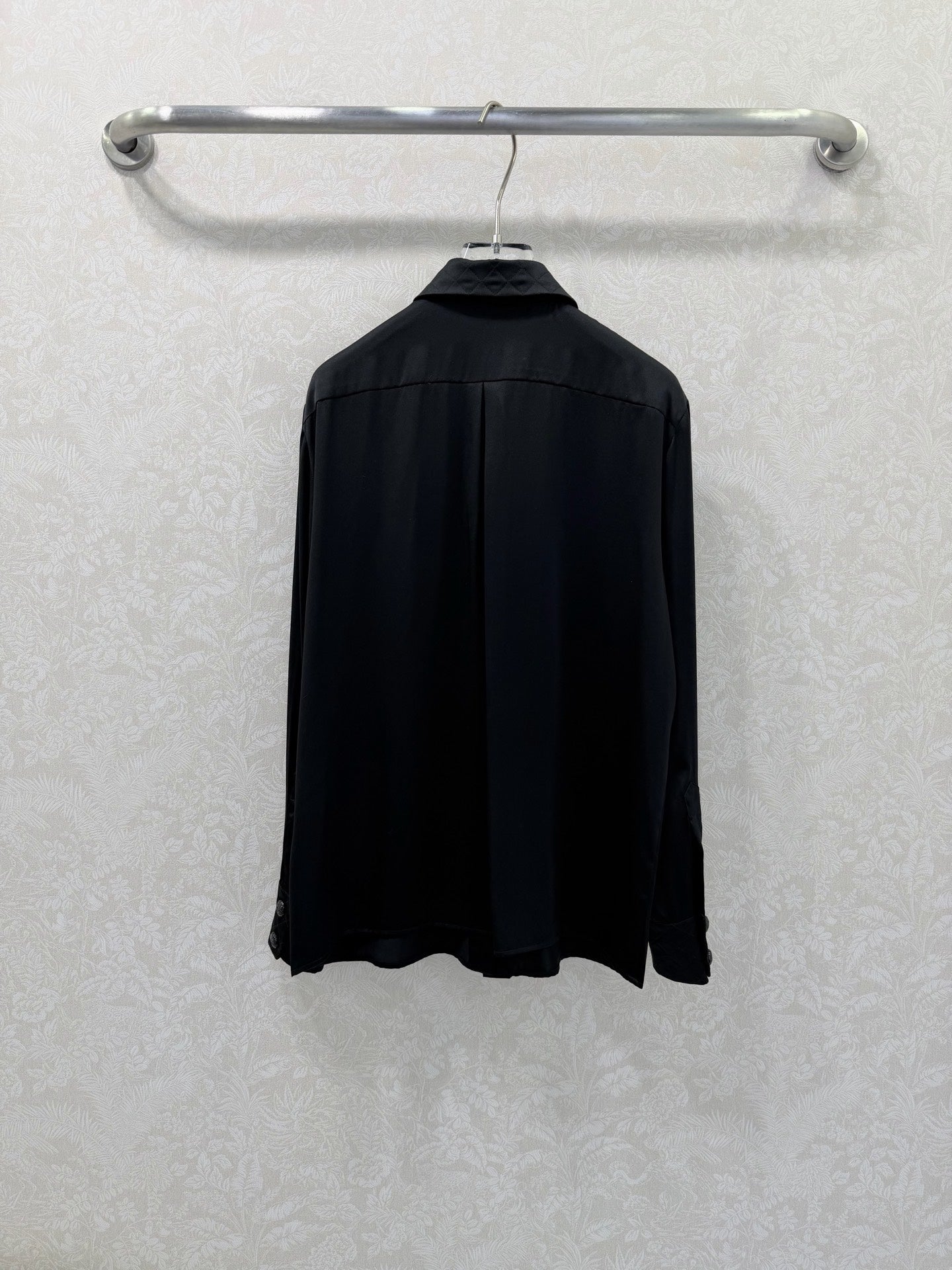 CC Collar Diamond Pattern Shirt Black Silk 353060