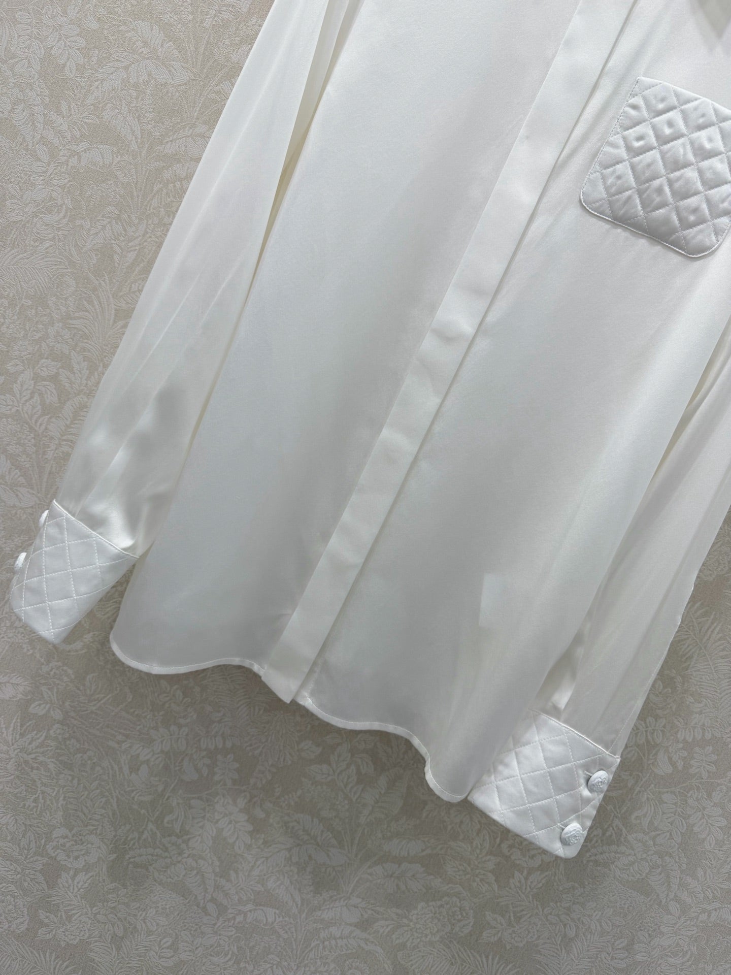 CC Collar Diamond Pattern Shirt White Silk 353059